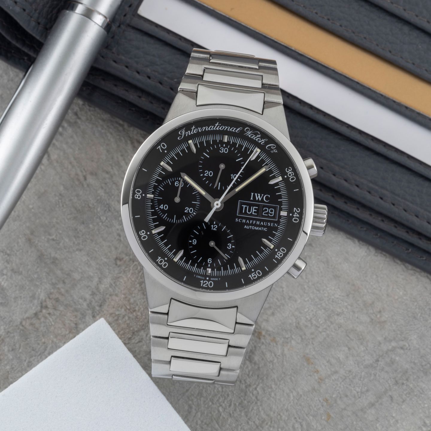 IWC GST IW370708 (2000) - Black dial 40 mm Steel case (1/8)