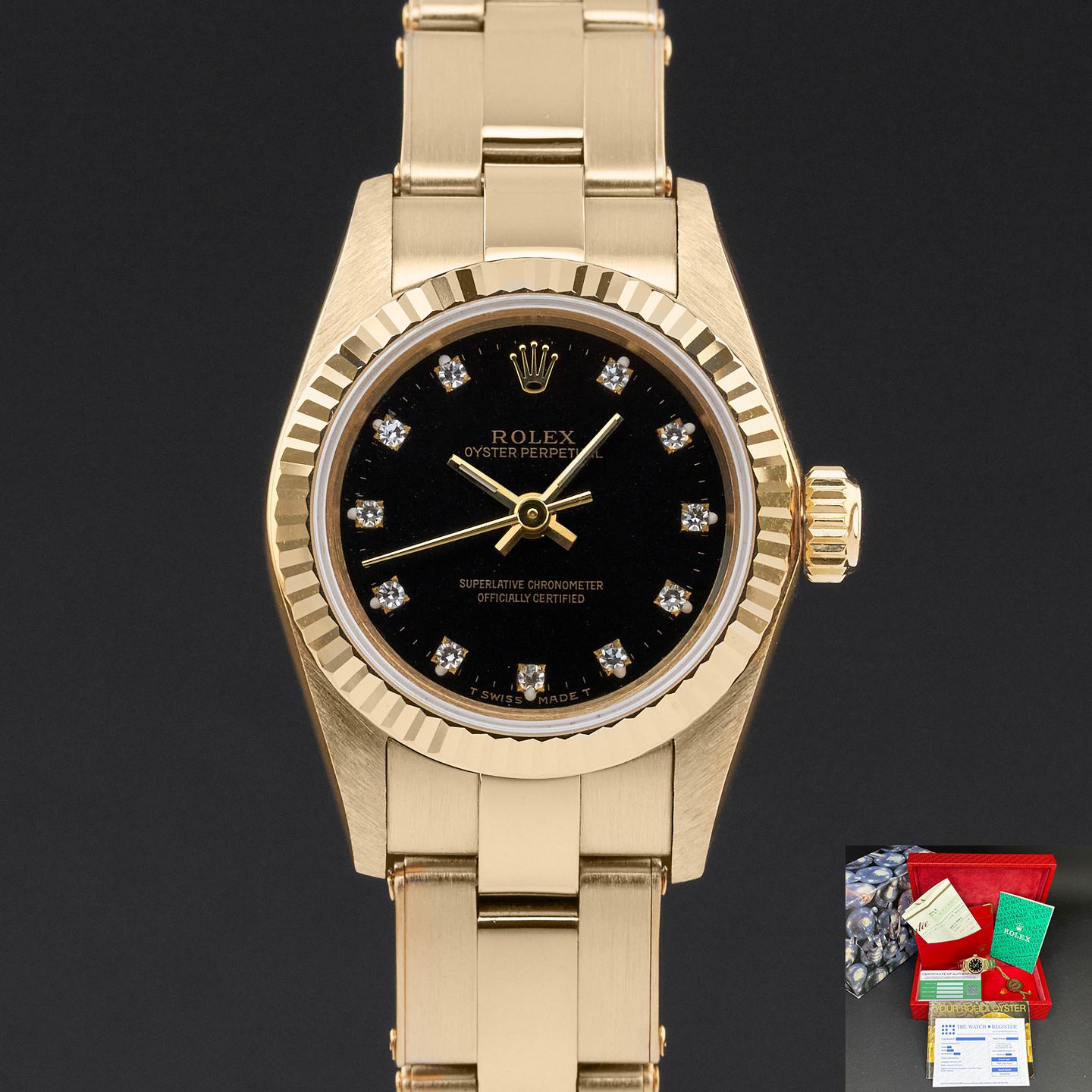 Rolex Oyster Perpetual 26 67198 (1995) - 26 mm Yellow Gold case (1/8)