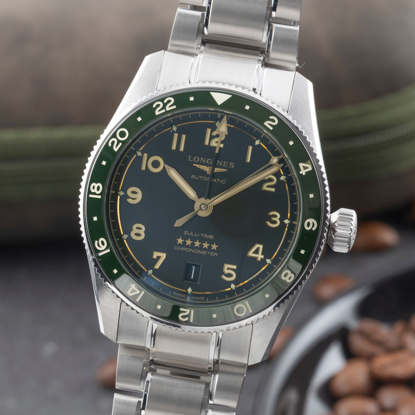 Longines Spirit L3.802.4.63.6 (Unknown (random serial)) - Black dial 39 mm Steel case (3/8)