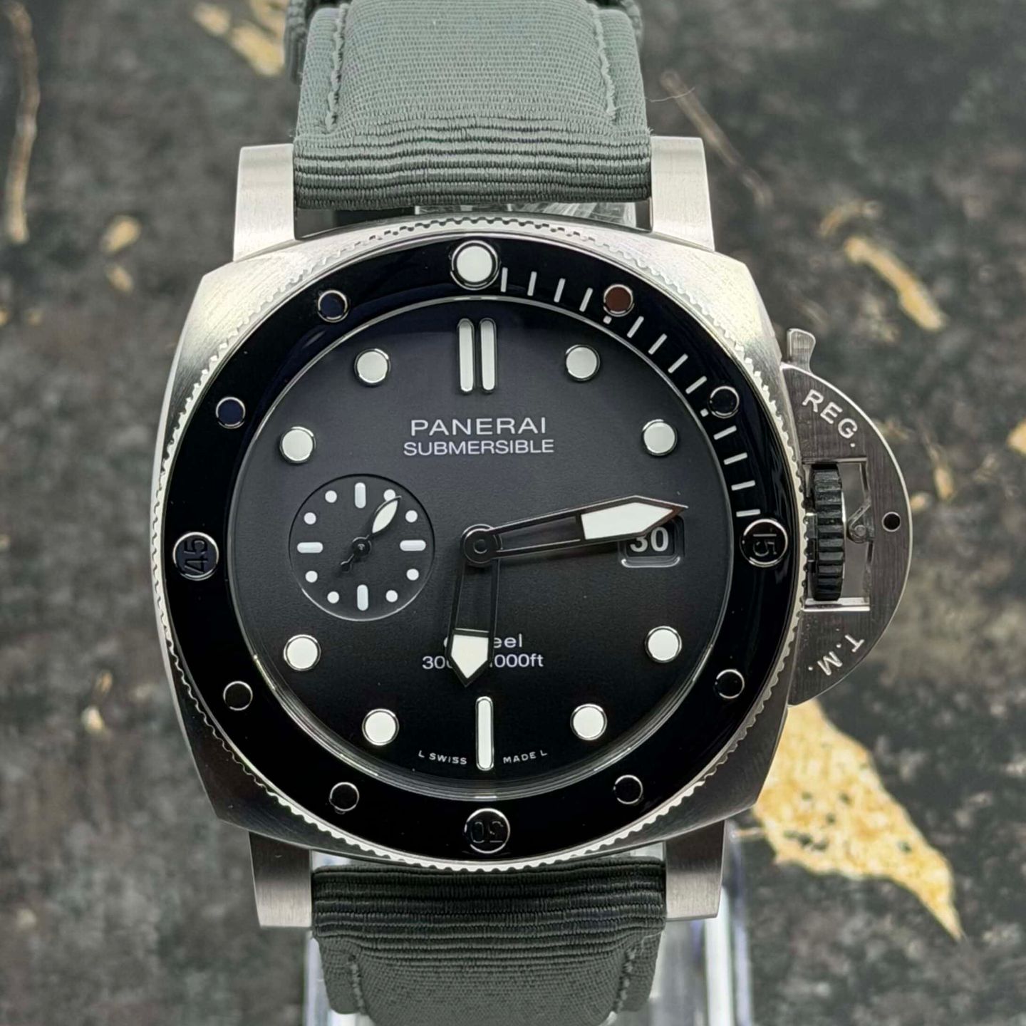 Panerai Luminor Submersible PAM01288 - (2/8)