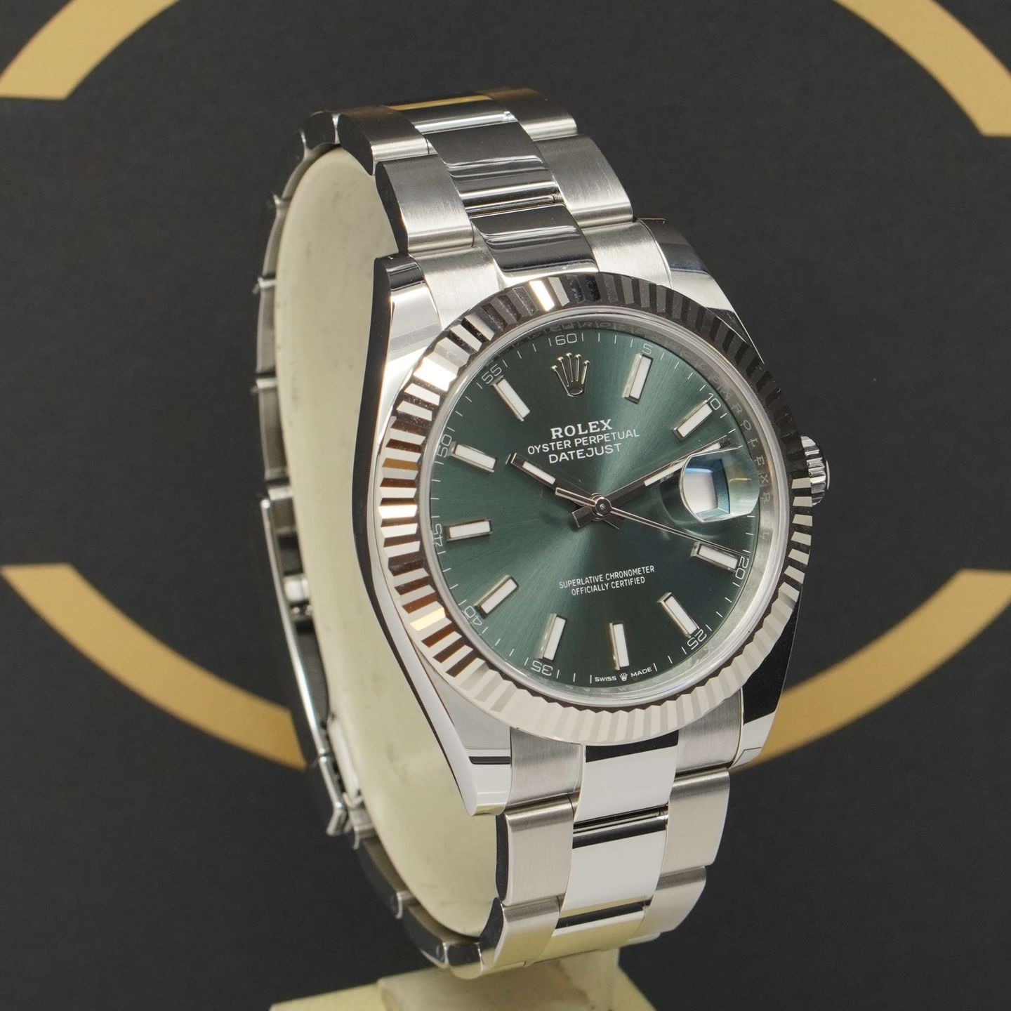 Rolex Datejust 41 126334 (2024) - Green dial 41 mm Steel case (2/7)