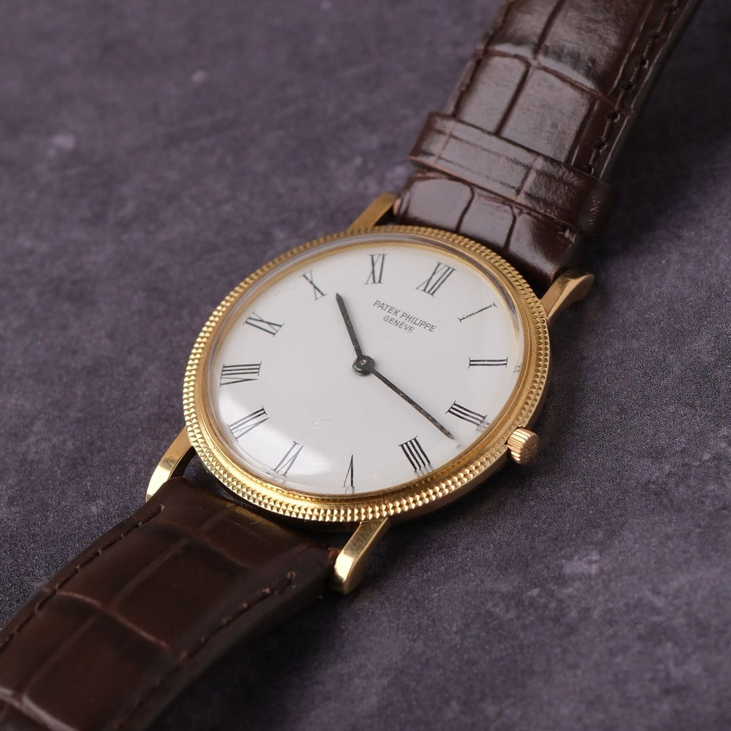 Patek Philippe Calatrava 3520 (Onbekend (willekeurig serienummer)) - 32mm Geelgoud (6/14)