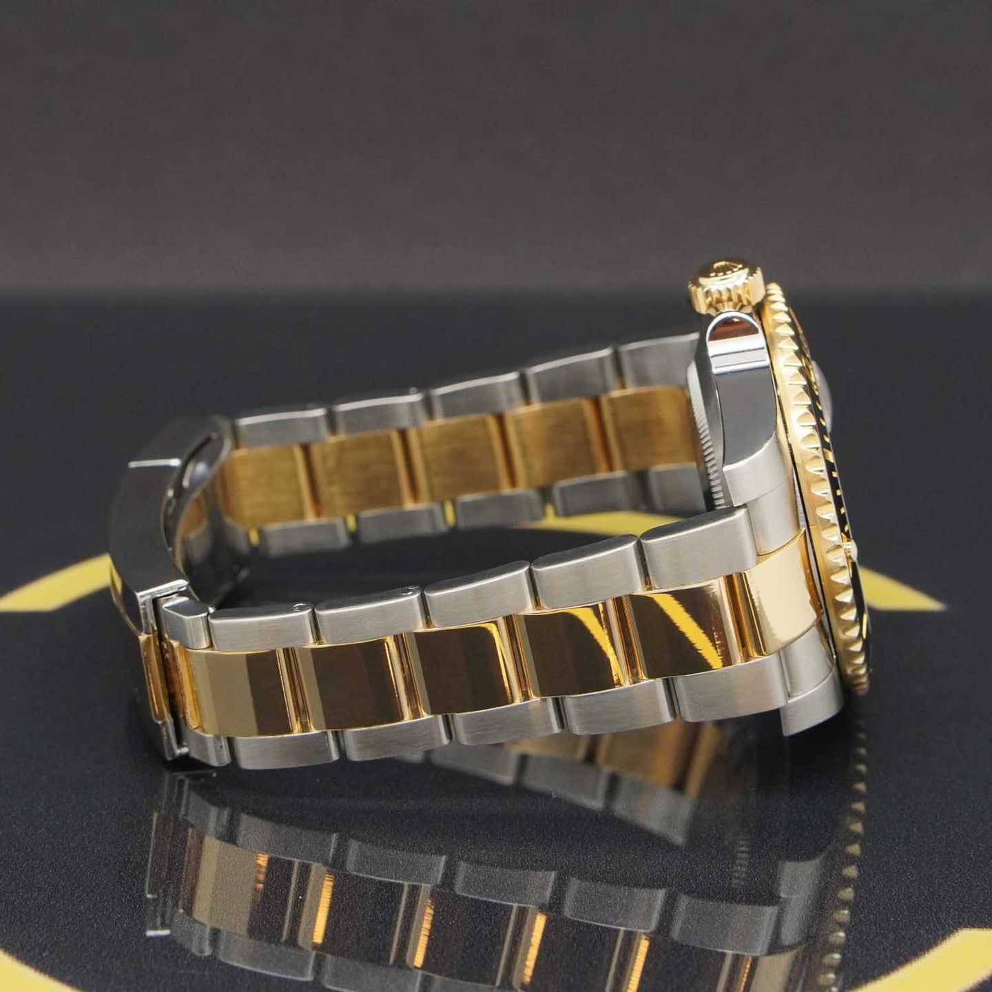 Rolex Submariner Date 116613LN (2014) - Black dial 40 mm Gold/Steel case (6/7)