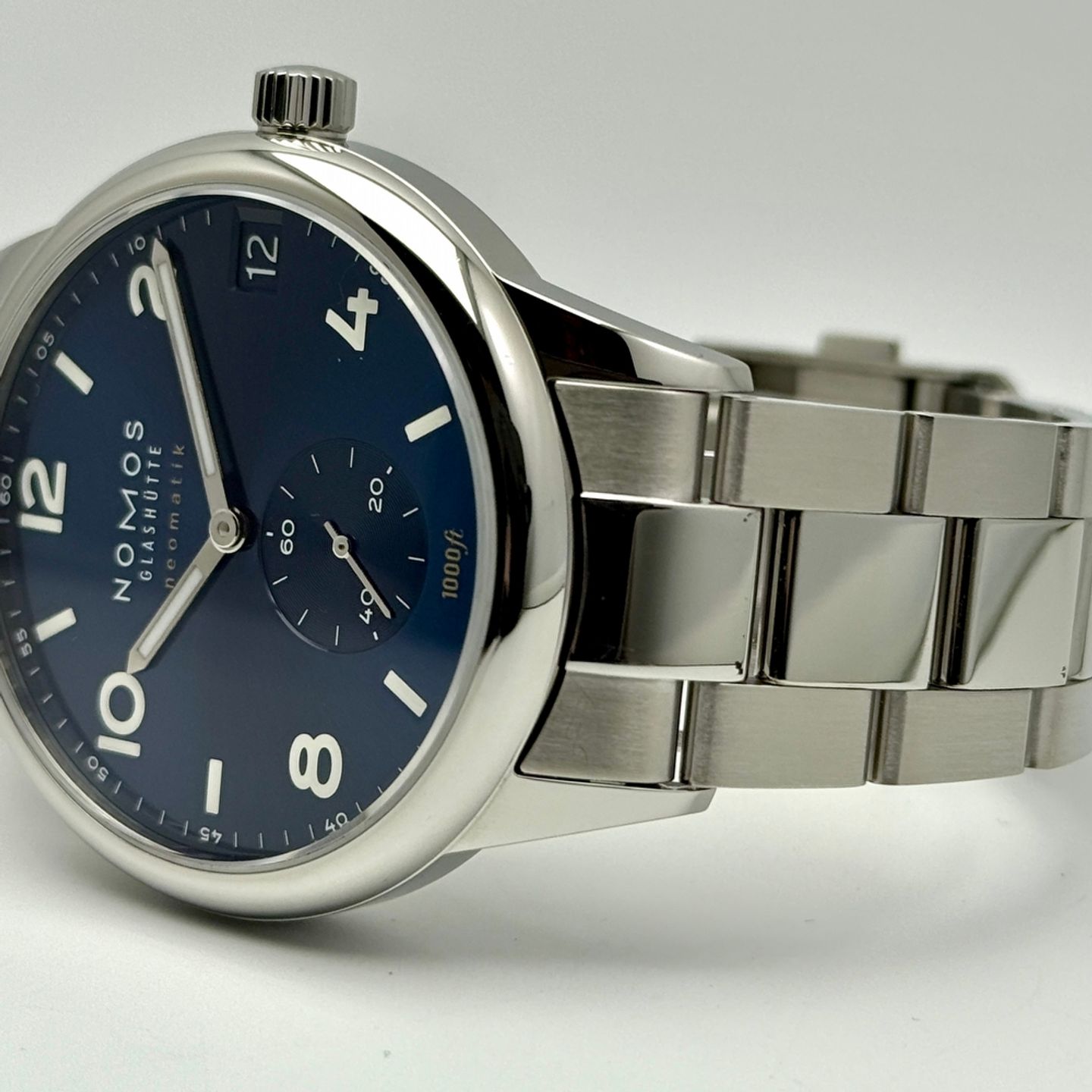 NOMOS Club Neomatik 782 - (5/8)