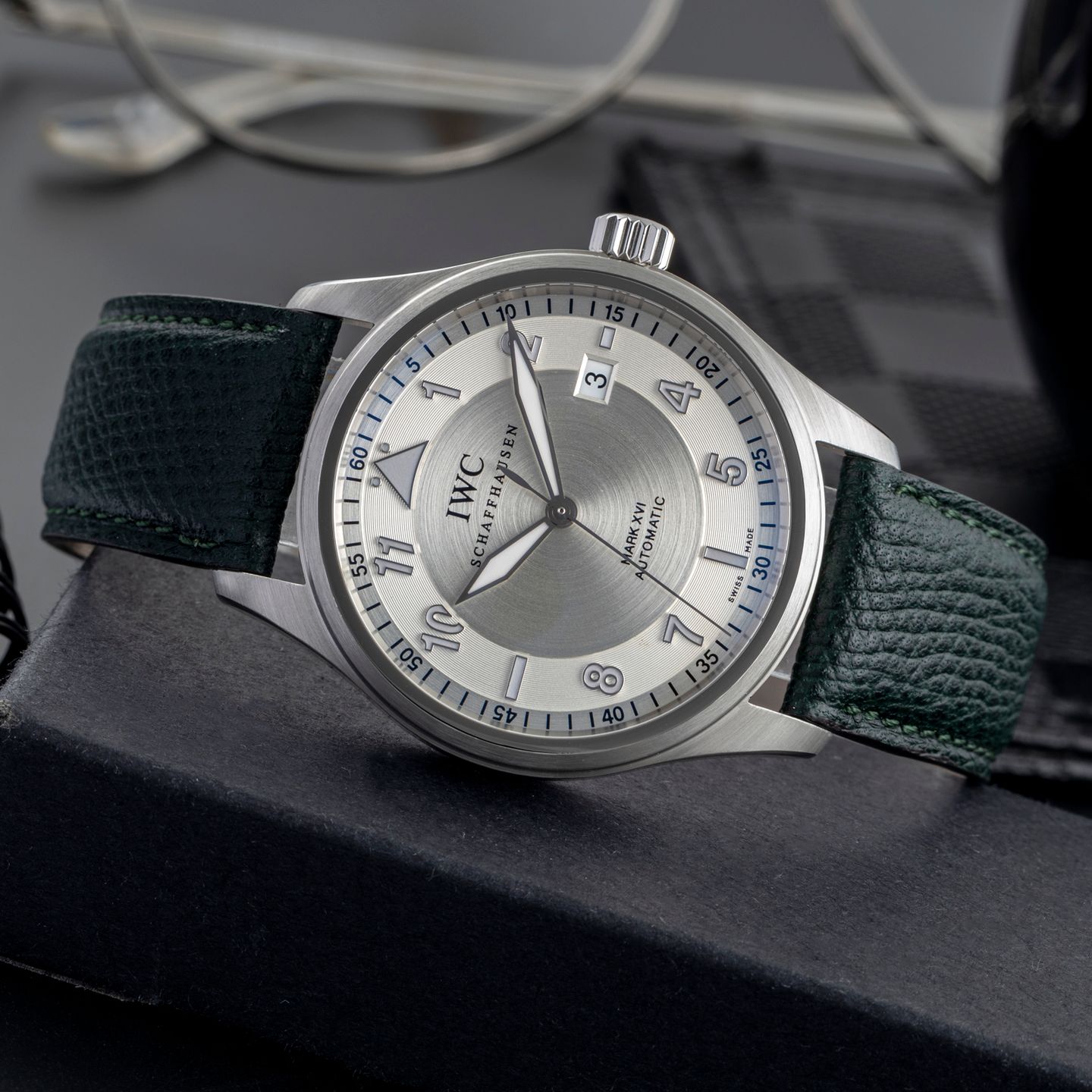 IWC Pilot Mark IW325502 - (2/8)