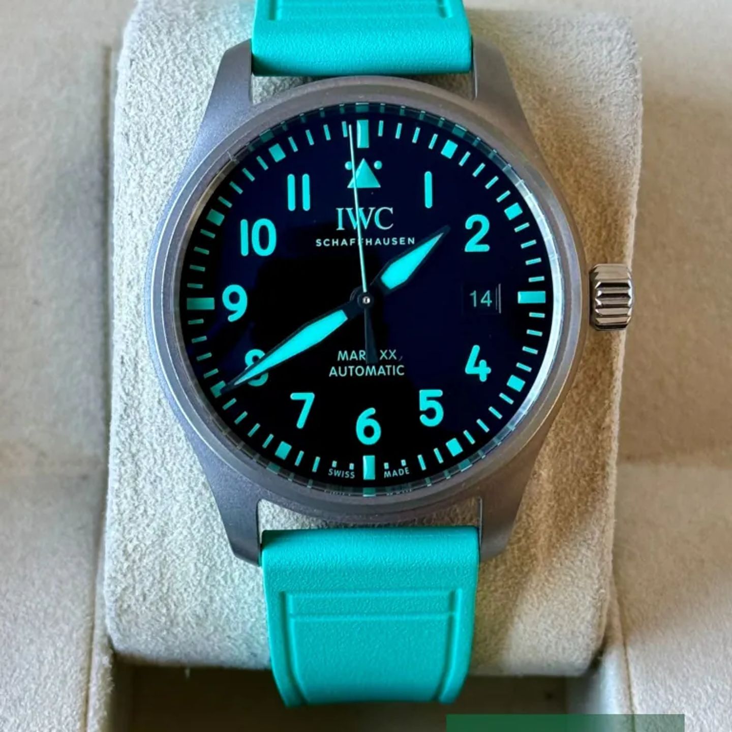 IWC Pilot IW328210 - (2/7)