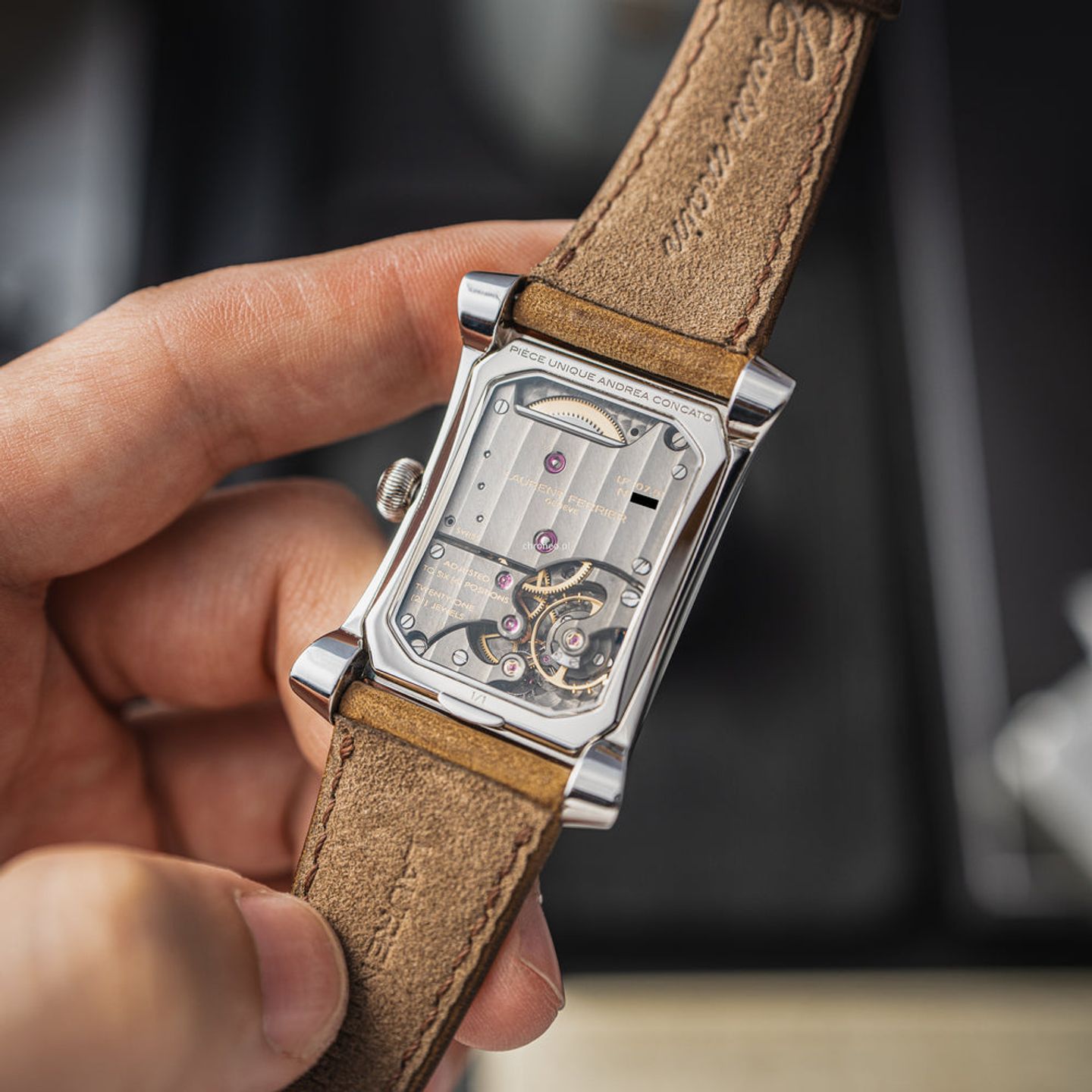 Unknown Unknown Unknown (2023) - Brown dial 44 mm Steel case (2/8)