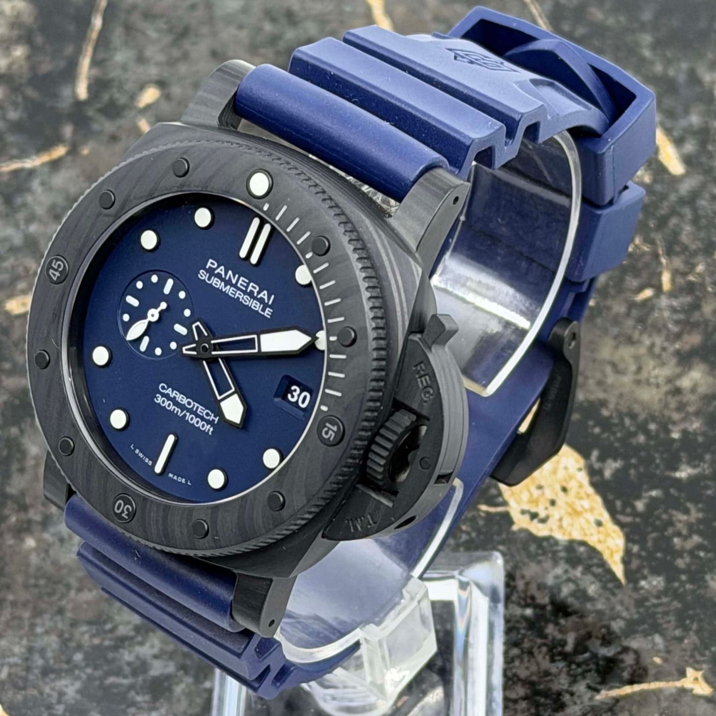 Panerai Luminor Submersible PAM01232 - (5/8)