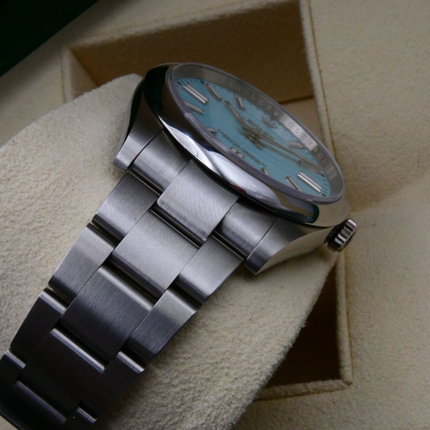 Rolex Oyster Perpetual 41 124300 - (3/3)