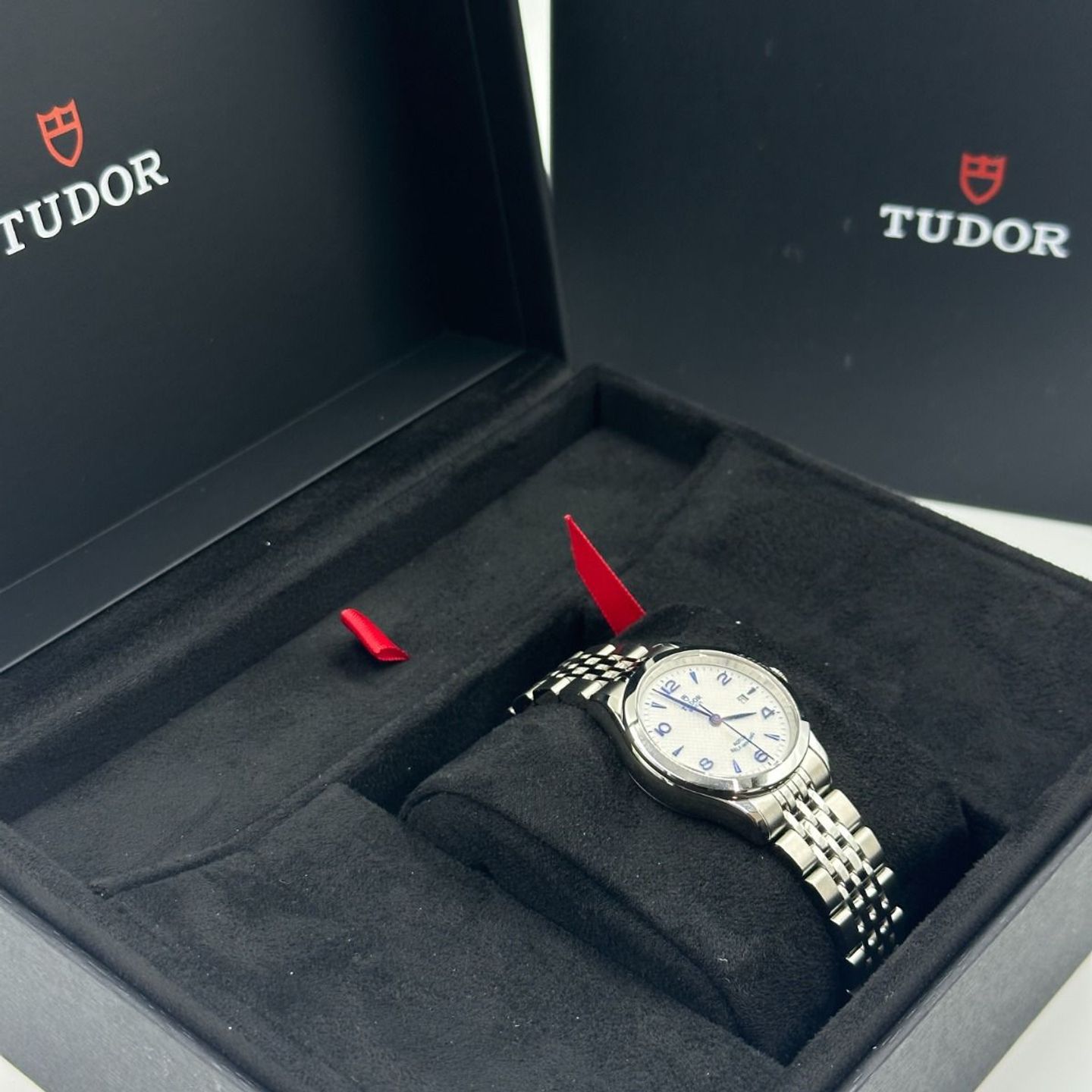 Tudor 1926 91350-0005 (2024) - Wit wijzerplaat 28mm Staal (3/8)