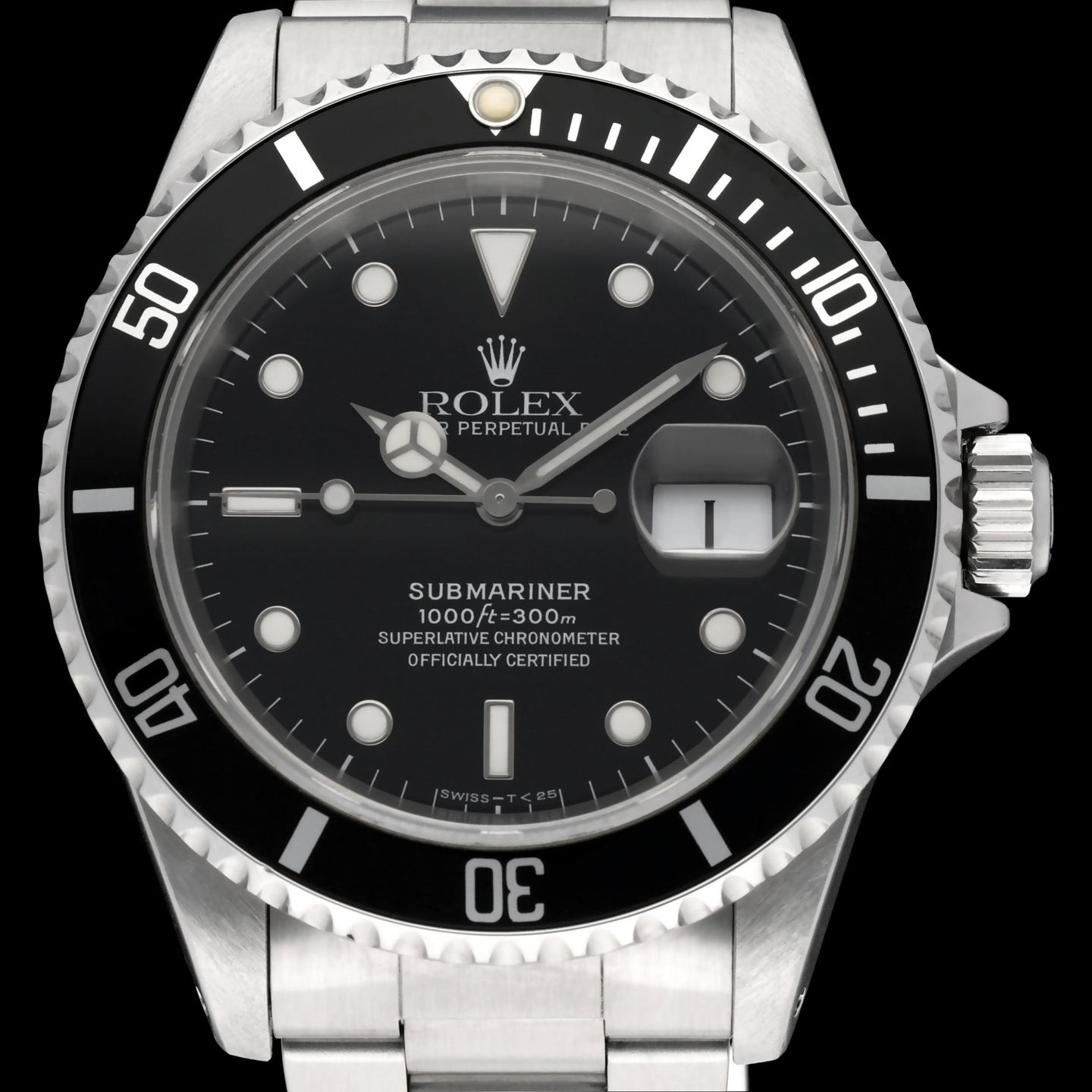 Rolex Submariner Date 16610 (1997) - Black dial 40 mm Steel case (1/8)