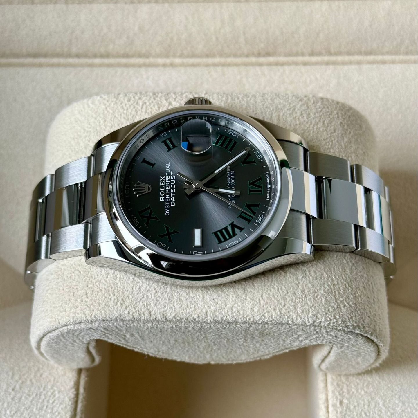 Rolex Datejust 36 126200 (2024) - Grey dial 36 mm Steel case (5/7)