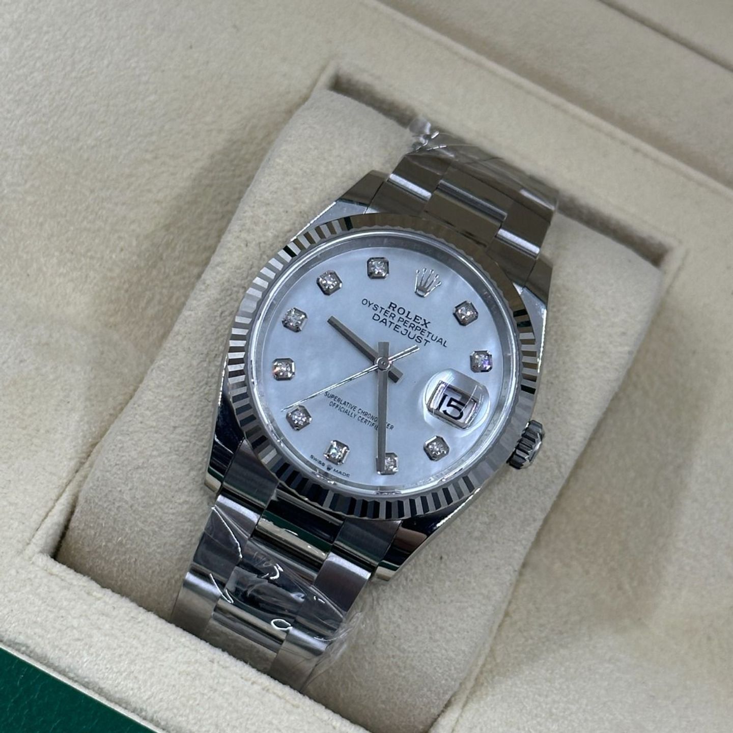 Rolex Datejust 36 126234 (2024) - Parelmoer wijzerplaat 36mm Staal (8/8)