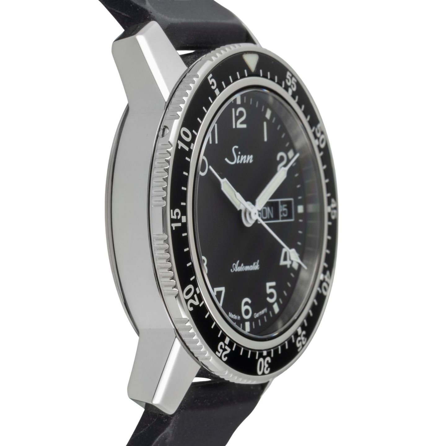 Sinn 104 104.011 (Unknown (random serial)) - Black dial 41 mm Steel case (7/8)