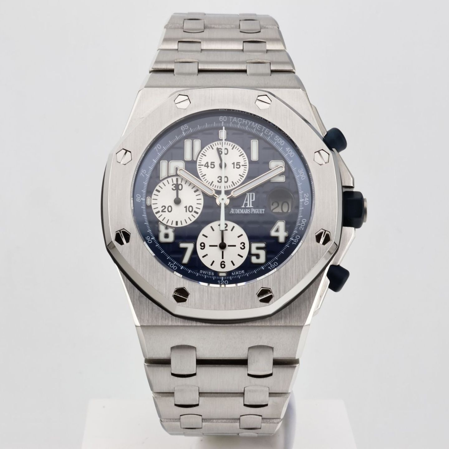 Audemars Piguet Royal Oak Offshore Chronograph 25721ST.OO.1000ST.09.A - (1/2)