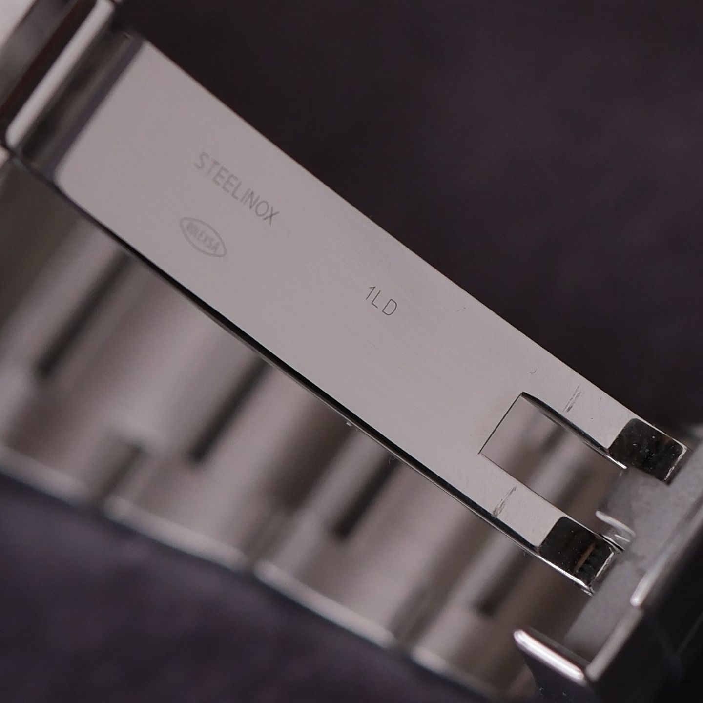 Rolex Oyster Perpetual 39 114300 (Unknown (random serial)) - Grey dial 39 mm Steel case (7/8)