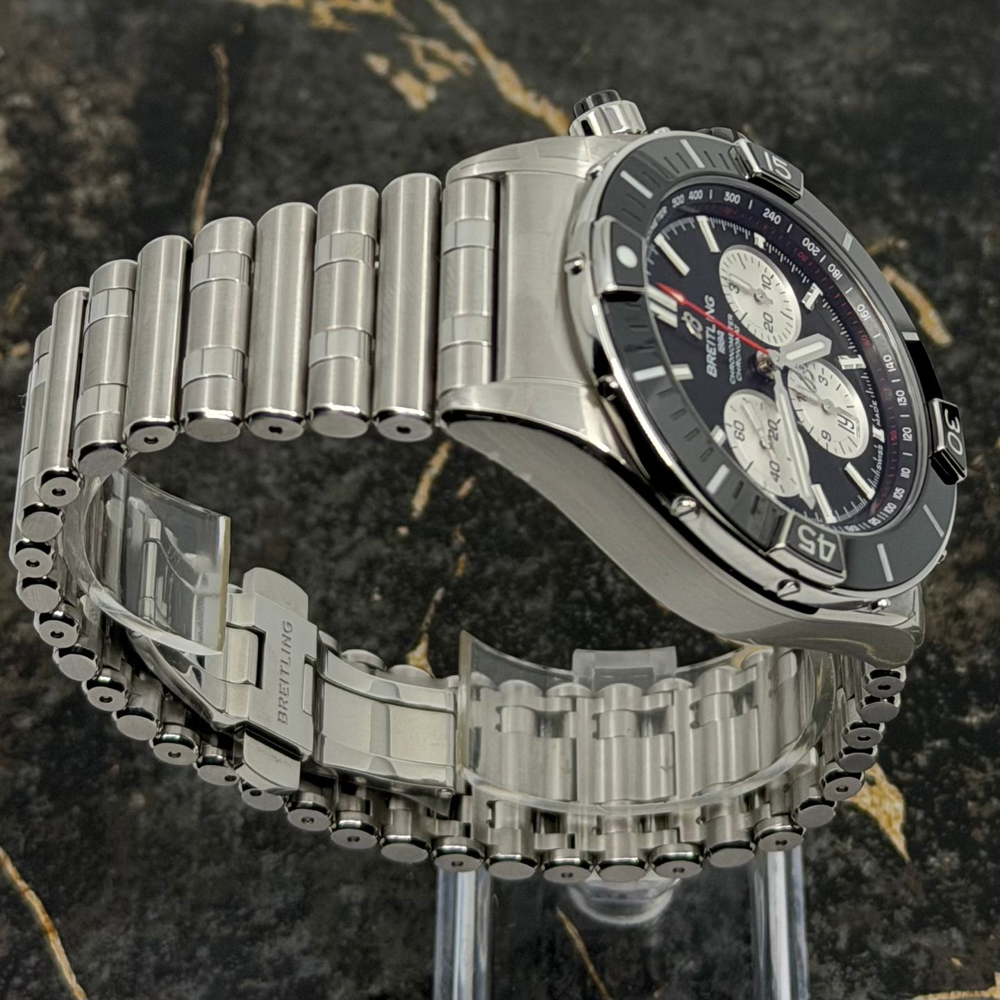 Breitling Chronomat AB0136251B1A1 (2026) - Black dial 44 mm Steel case (8/8)