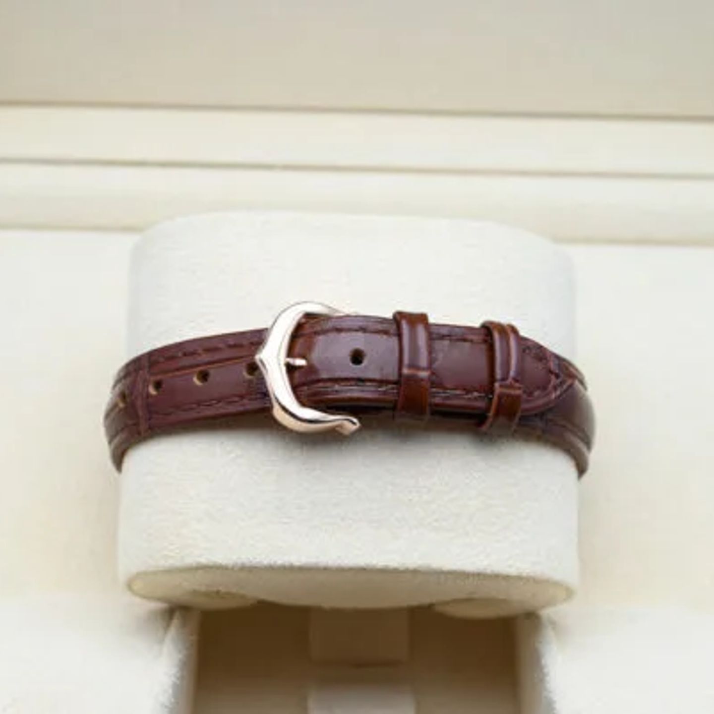 Cartier Tank Américaine W2607456 (2017) - Silver dial 35 mm Rose Gold case (6/8)