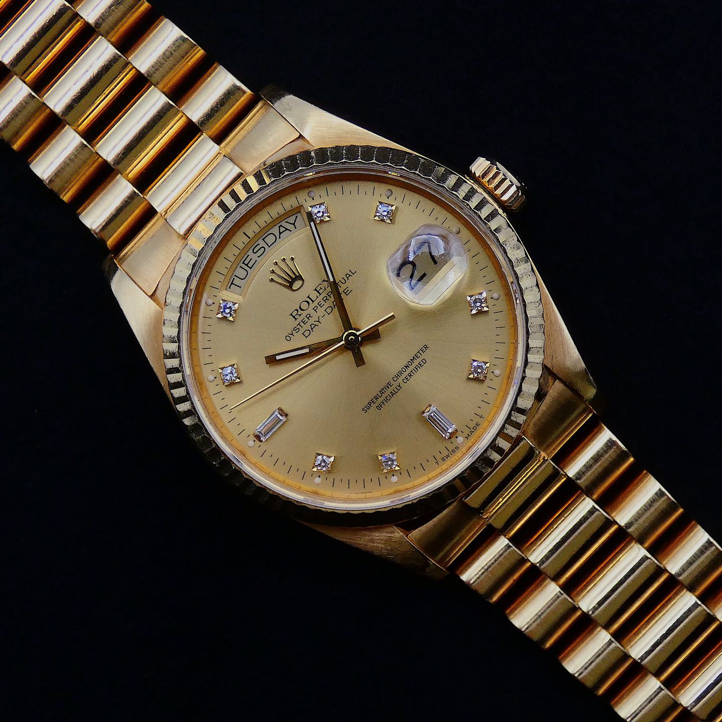 Rolex Day-Date 36 18038 (1987) - Gold dial 36 mm Yellow Gold case (3/4)