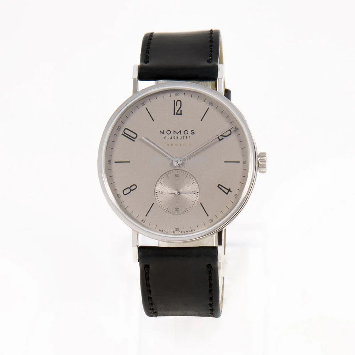 NOMOS Tangente Neomatik 143 - (3/8)