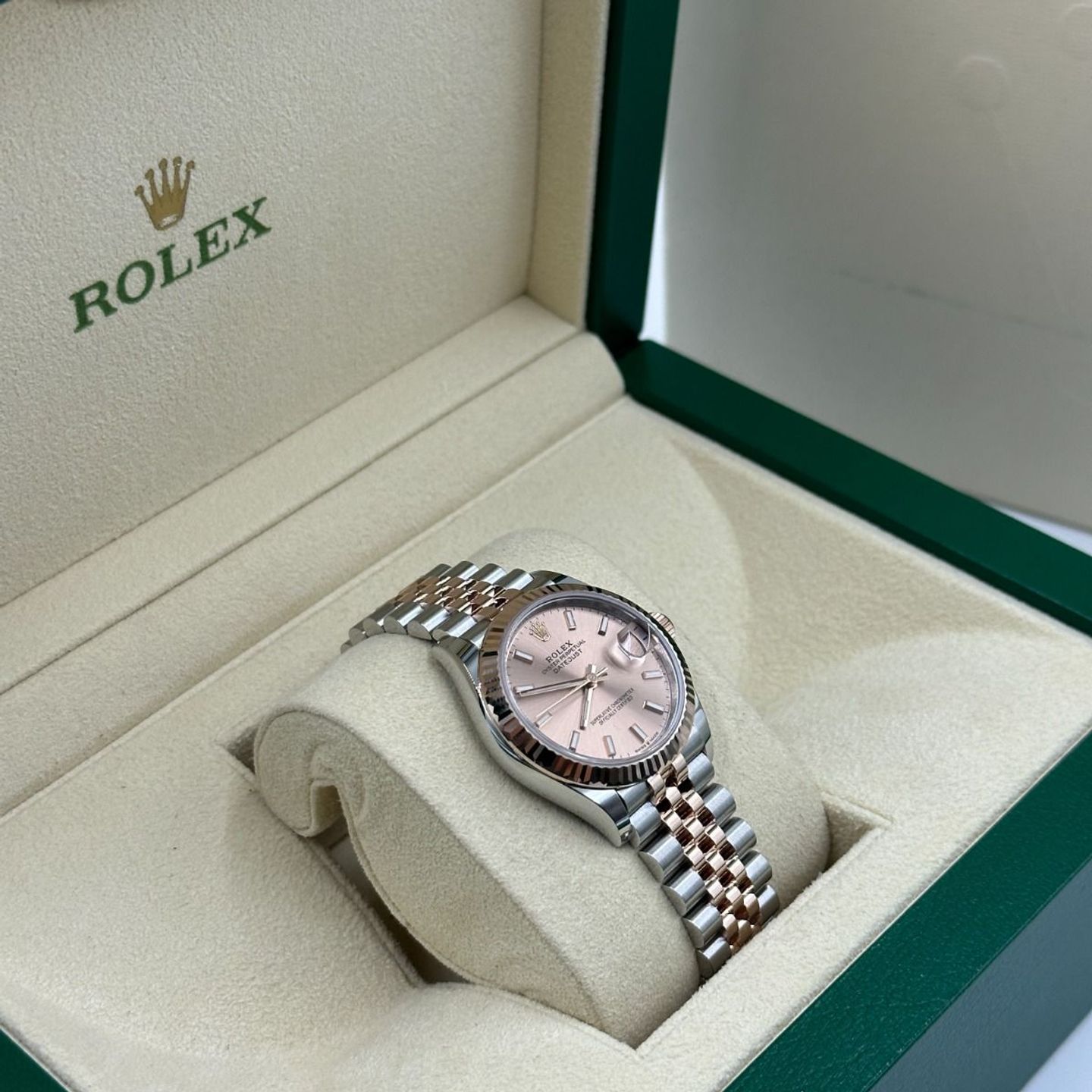 Rolex Datejust 31 278271 (2024) - Goud wijzerplaat 31mm Staal (2/8)