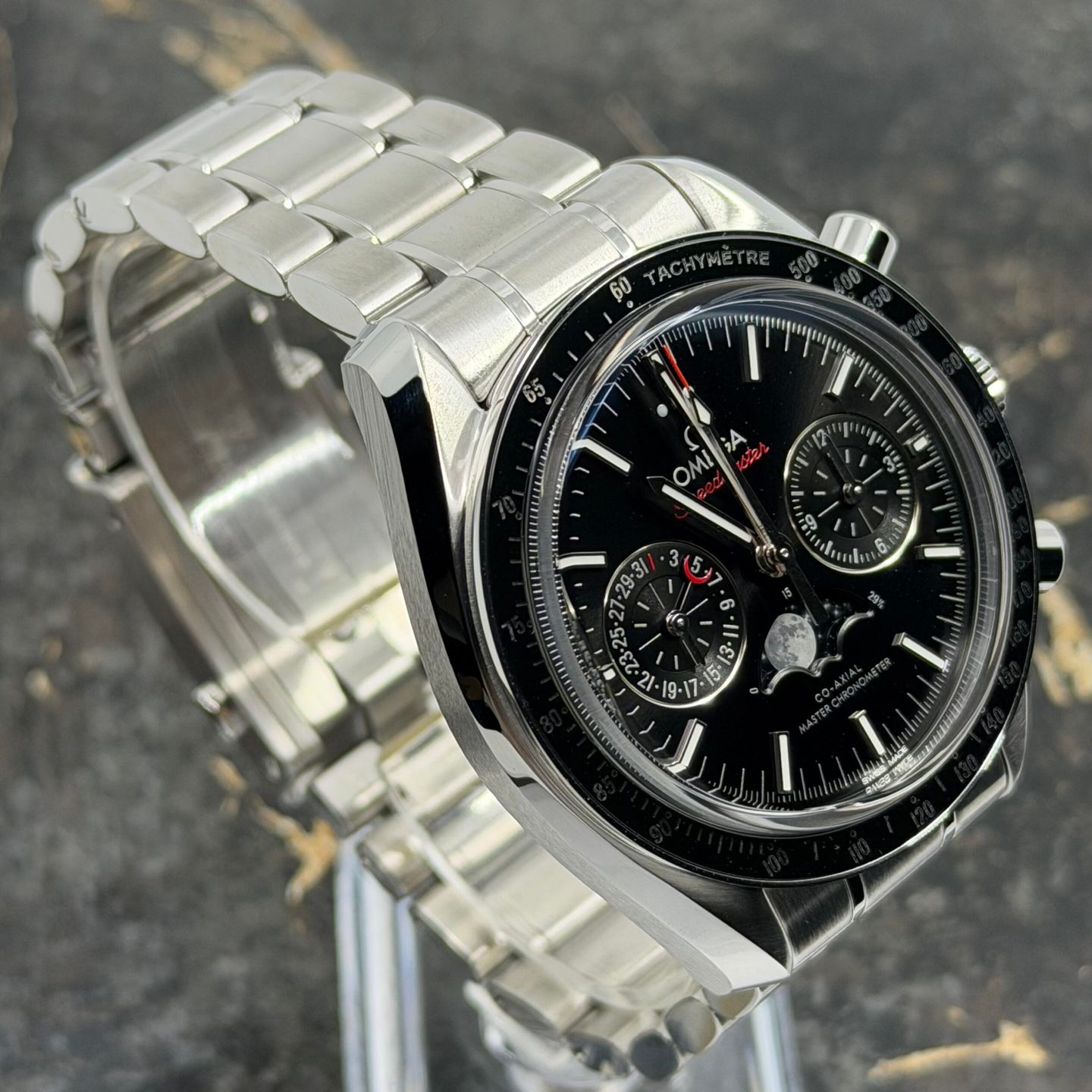 Omega Speedmaster Moonphase 304.30.44.52.01.001 (2026) - Zwart wijzerplaat 44mm Staal (4/8)