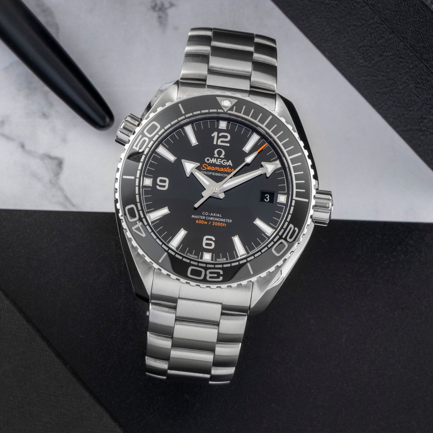 Omega Seamaster Planet Ocean 215.30.44.21.01.001 (Unknown (random serial)) - Black dial 44 mm Steel case (1/8)