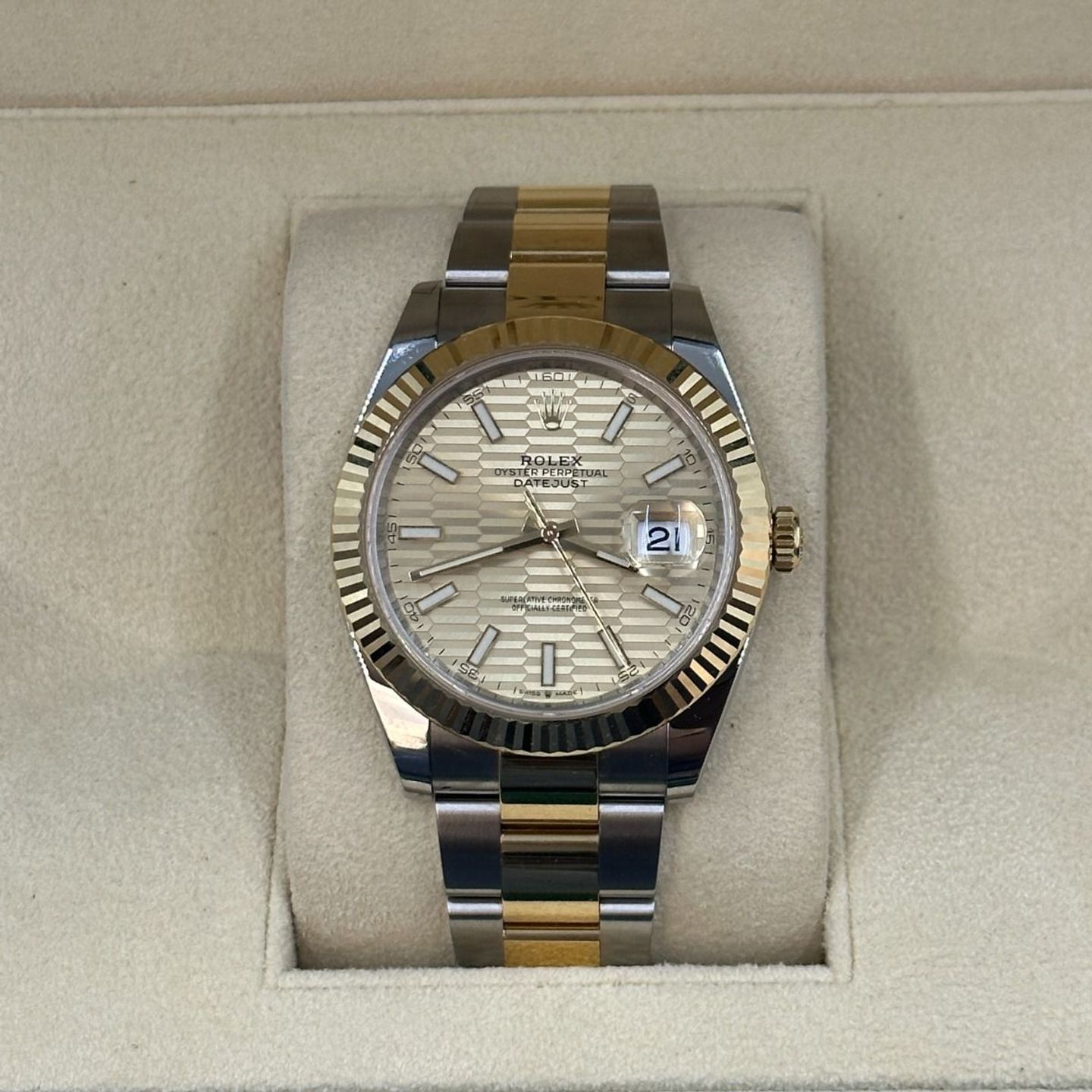 Rolex Datejust 41 126333 (2024) - Goud wijzerplaat 41mm Goud/Staal (5/8)