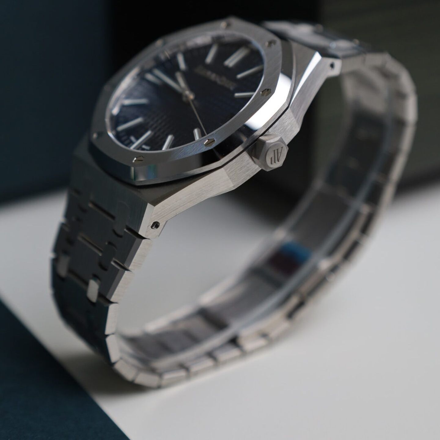 Audemars Piguet Royal Oak Selfwinding 15510ST.OO.1320ST.06 (2024) - Blue dial 41 mm Steel case (3/7)