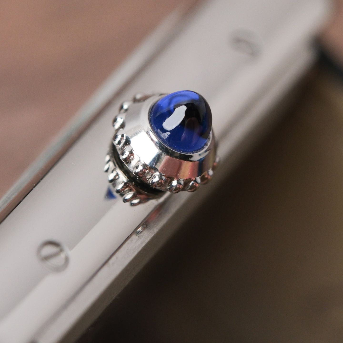 Cartier Tank WSTA0041 (2021) - White dial 34 mm Steel case (6/10)