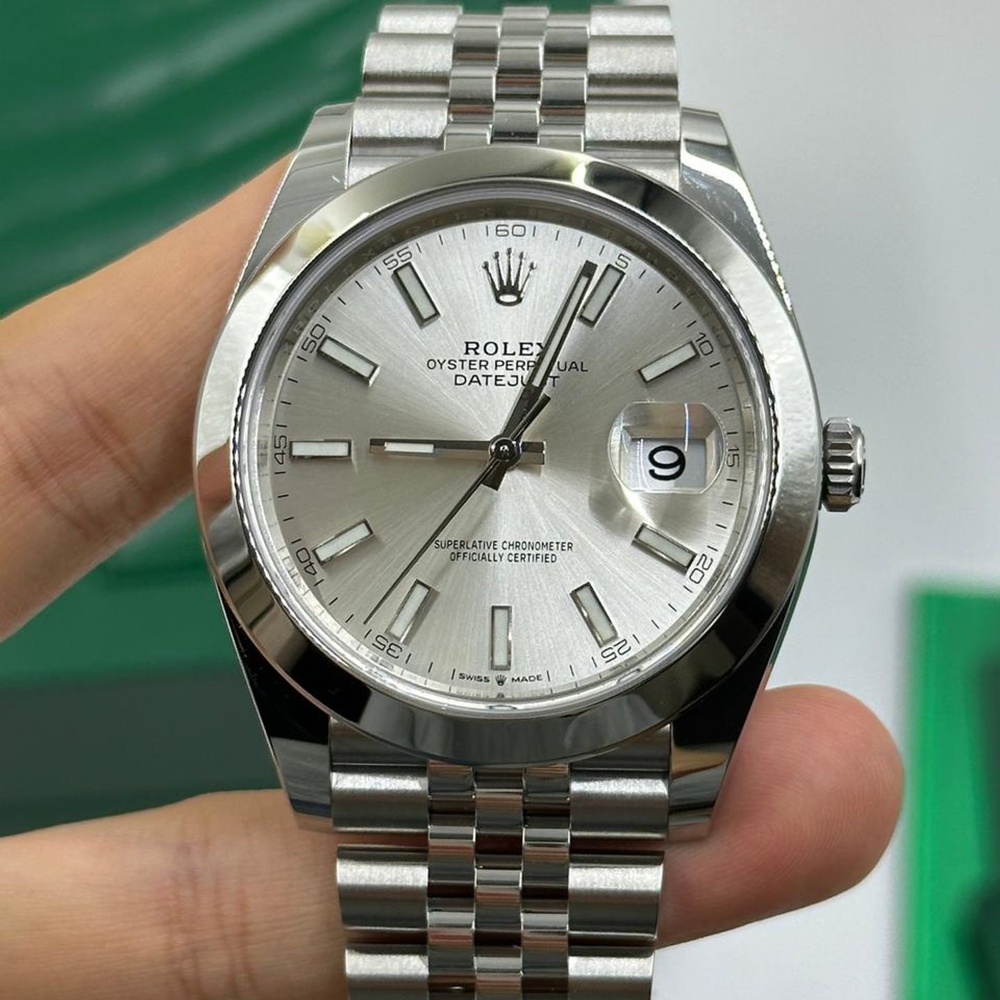 Rolex Datejust 126200 - (2/10)