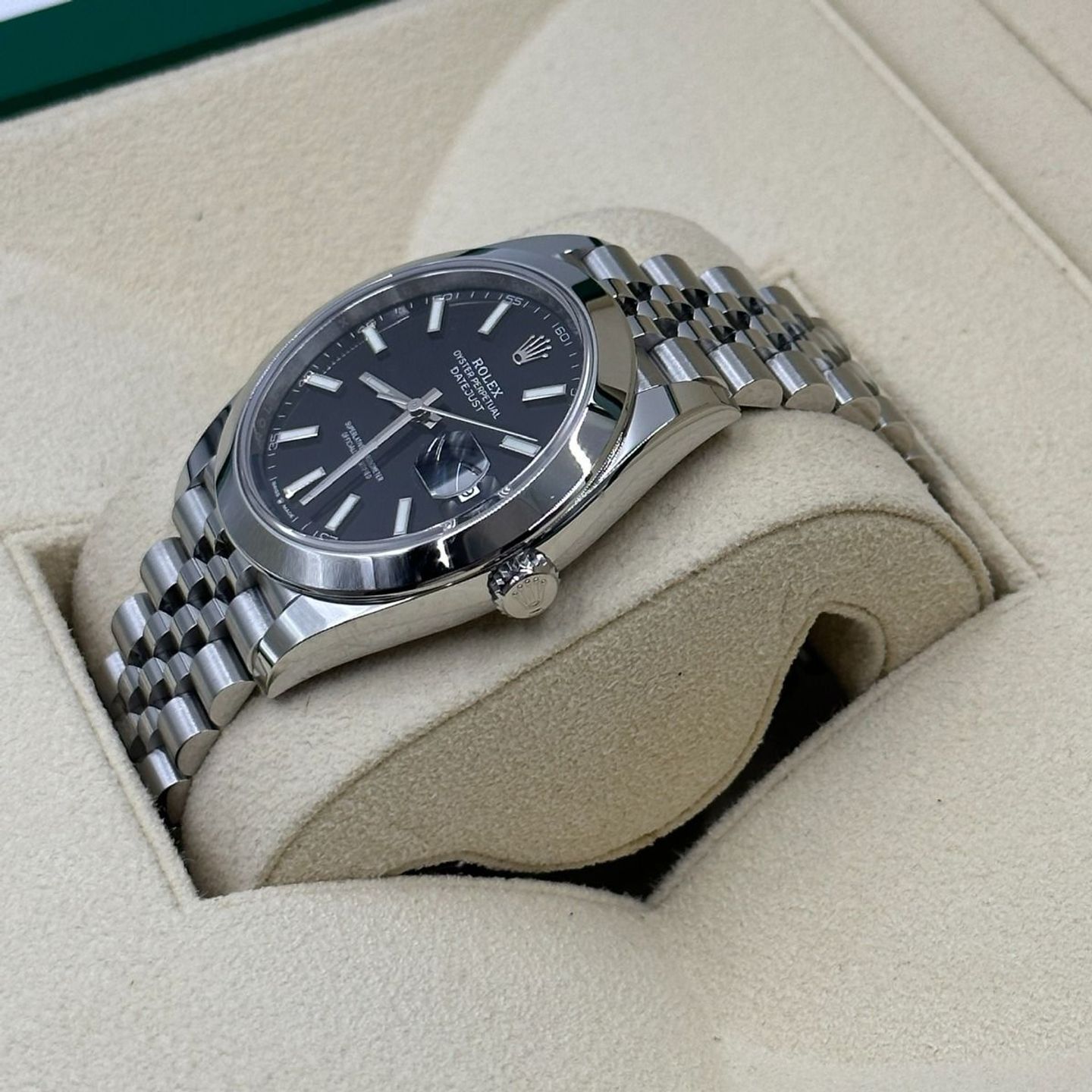 Rolex Datejust 41 126300 (2024) - Zwart wijzerplaat 41mm Staal (5/8)