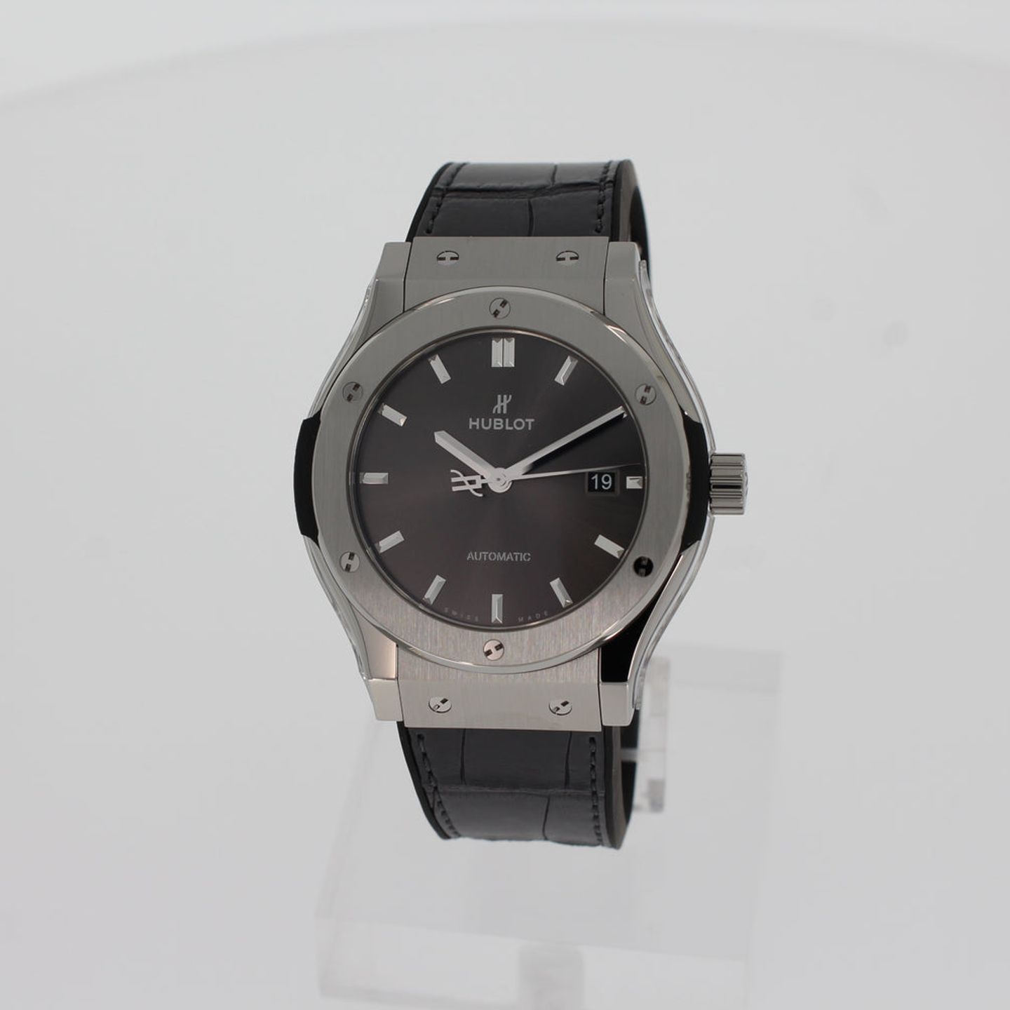 Hublot Classic Fusion Racing Grey 542.NX.7071.LR (2024) - Grijs wijzerplaat 42mm Titanium (1/4)