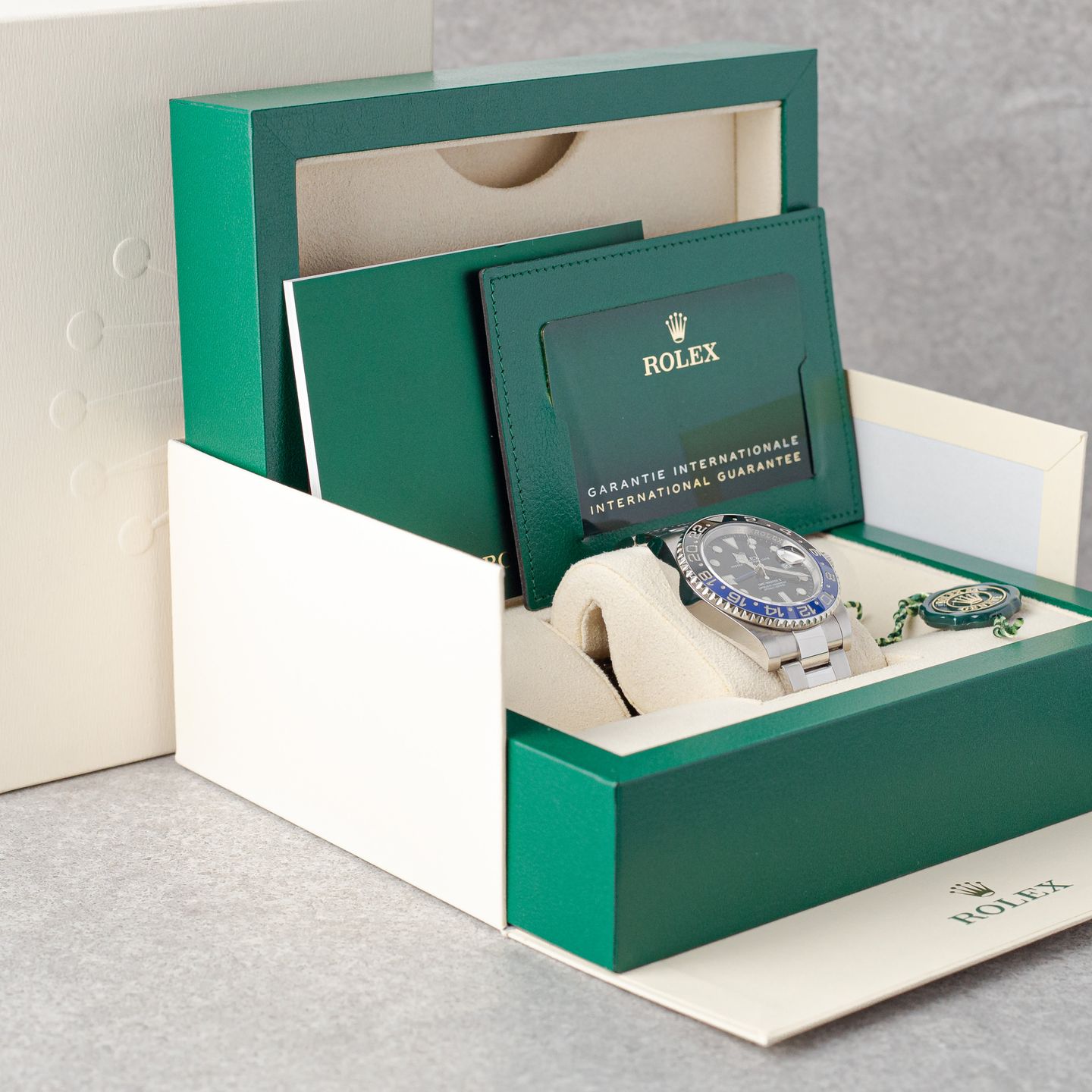 Rolex GMT-Master II 126710BLNR - (3/8)