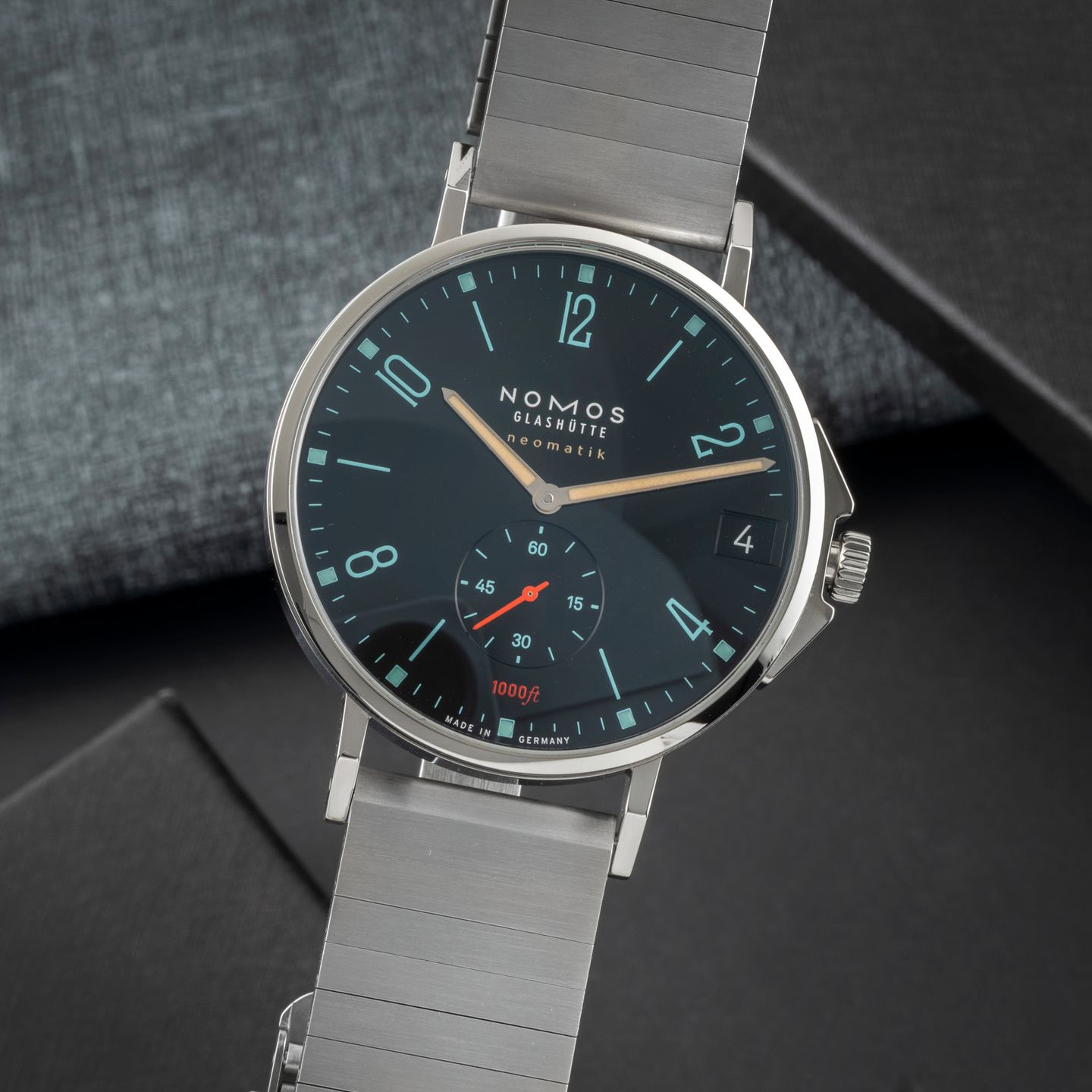 NOMOS Tangente 501 (Unknown (random serial)) - White dial 37 mm Steel case (3/8)