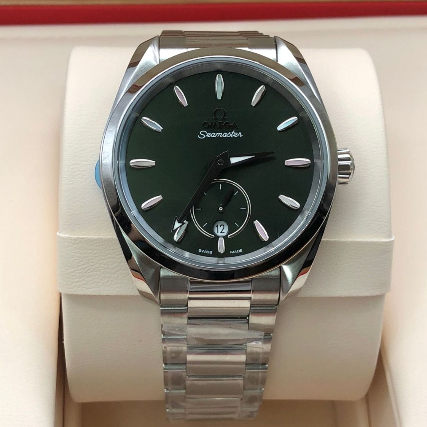 Omega Seamaster Aqua Terra 220.10.38.20.10.001 (2024) - Groen wijzerplaat 38mm Staal (2/8)