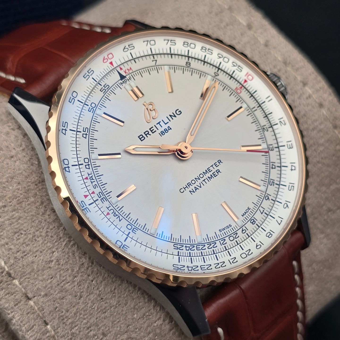 Breitling Navitimer U17329F41G1P1 - (3/10)