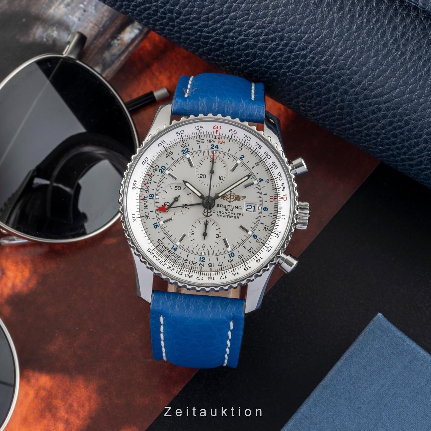 Breitling Navitimer World A24322 - (3/8)