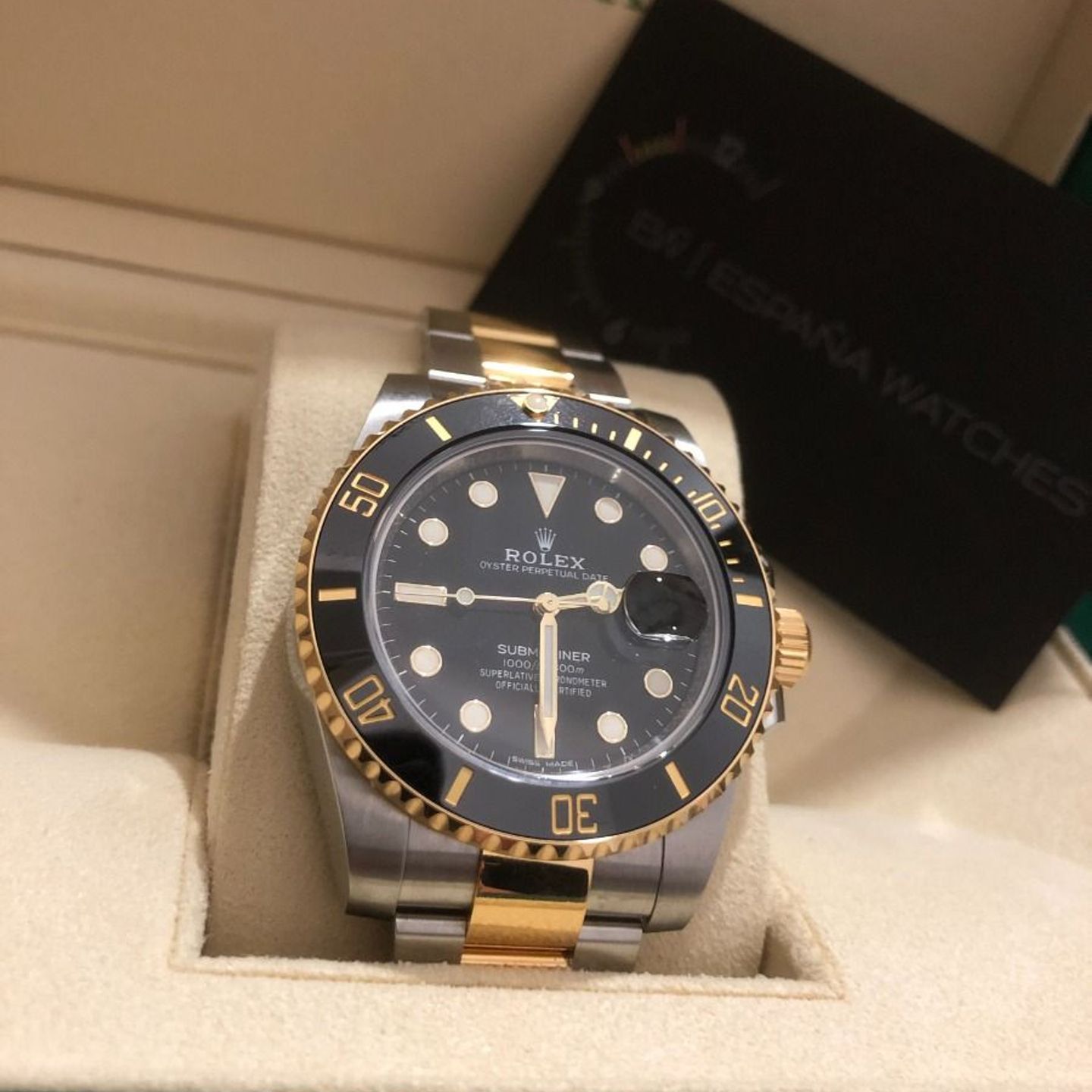 Rolex Submariner Date 116613LN (2020) - Black dial 40 mm Gold/Steel case (4/8)