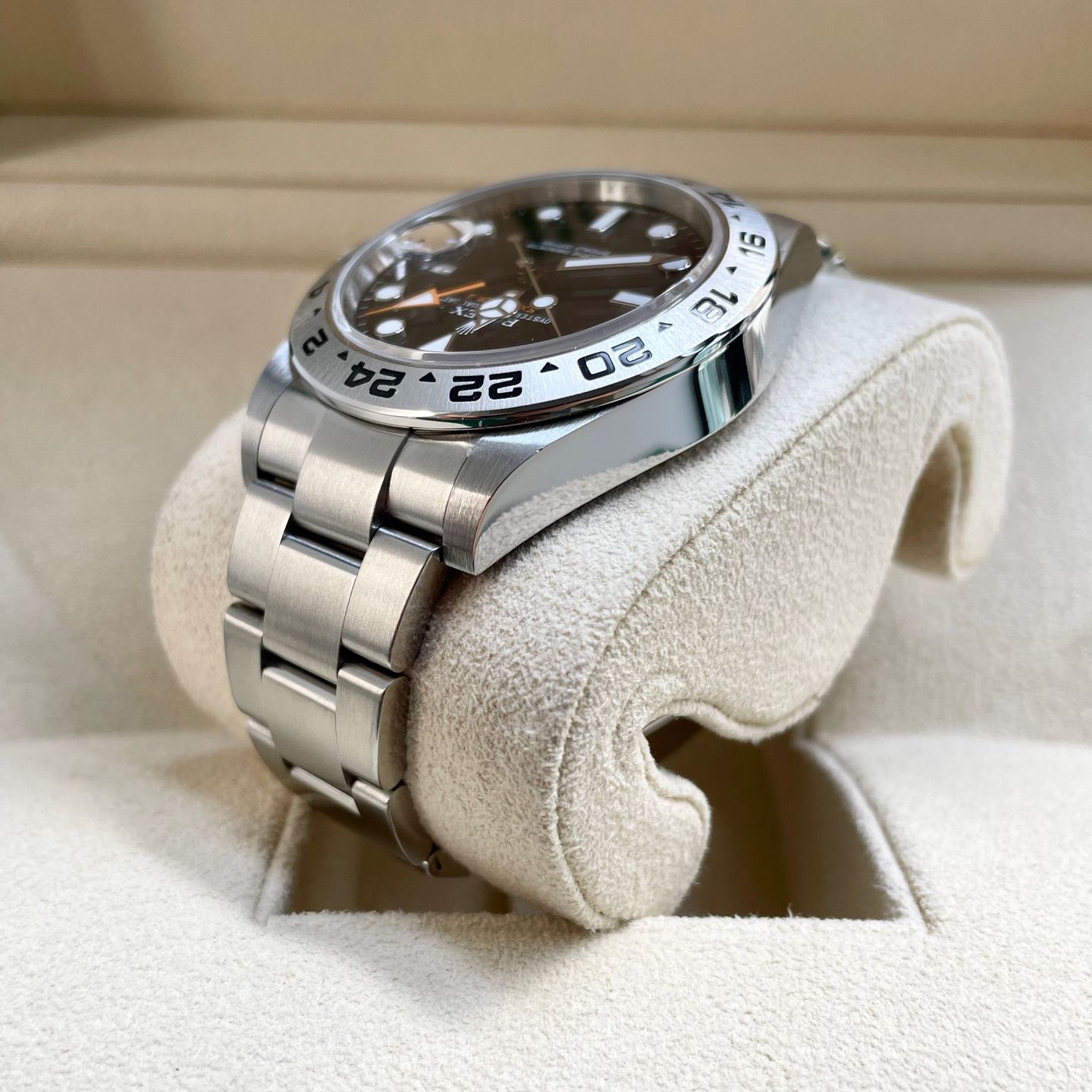 Rolex Explorer II 216570 - (5/7)