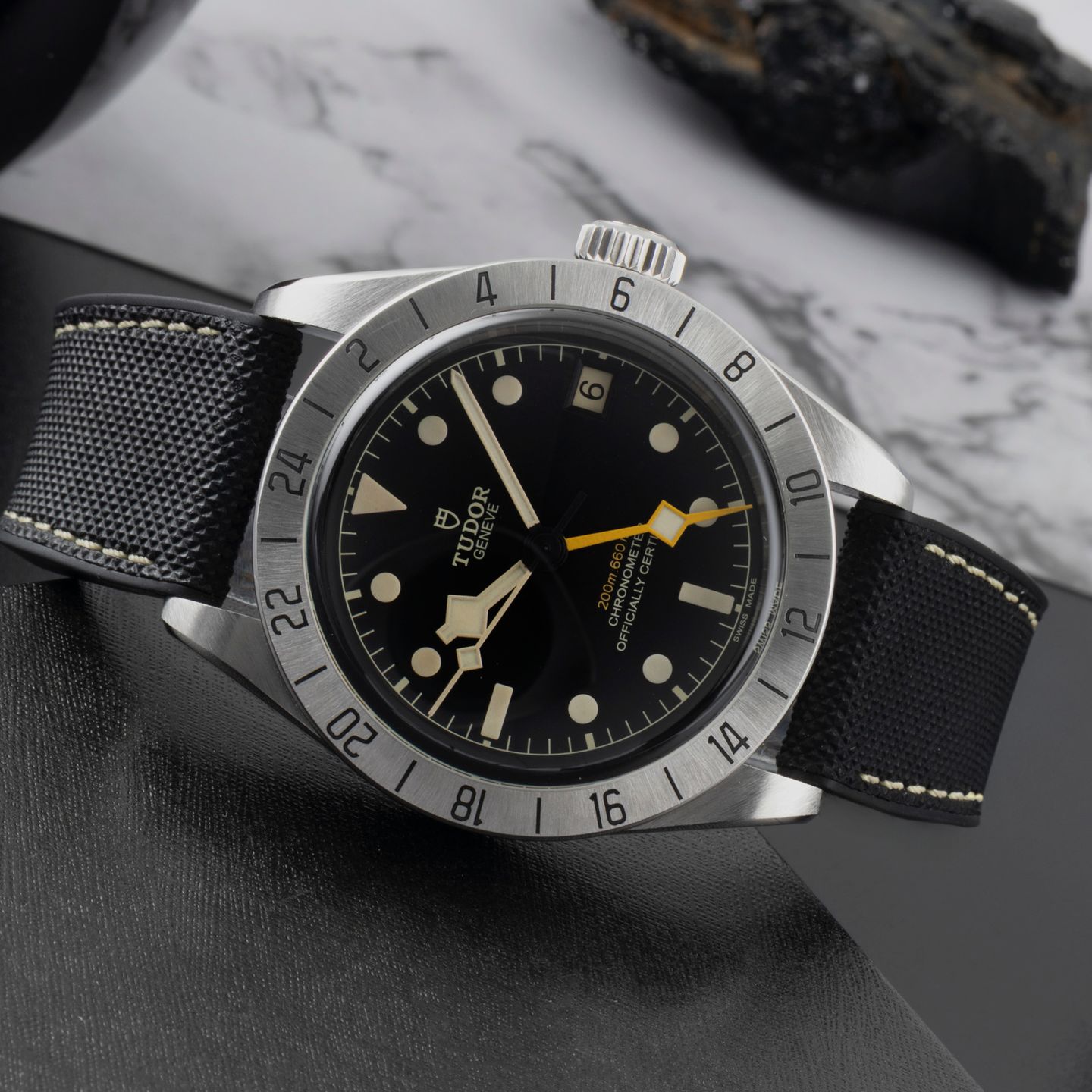 Tudor Black Bay 79470 - (2/8)
