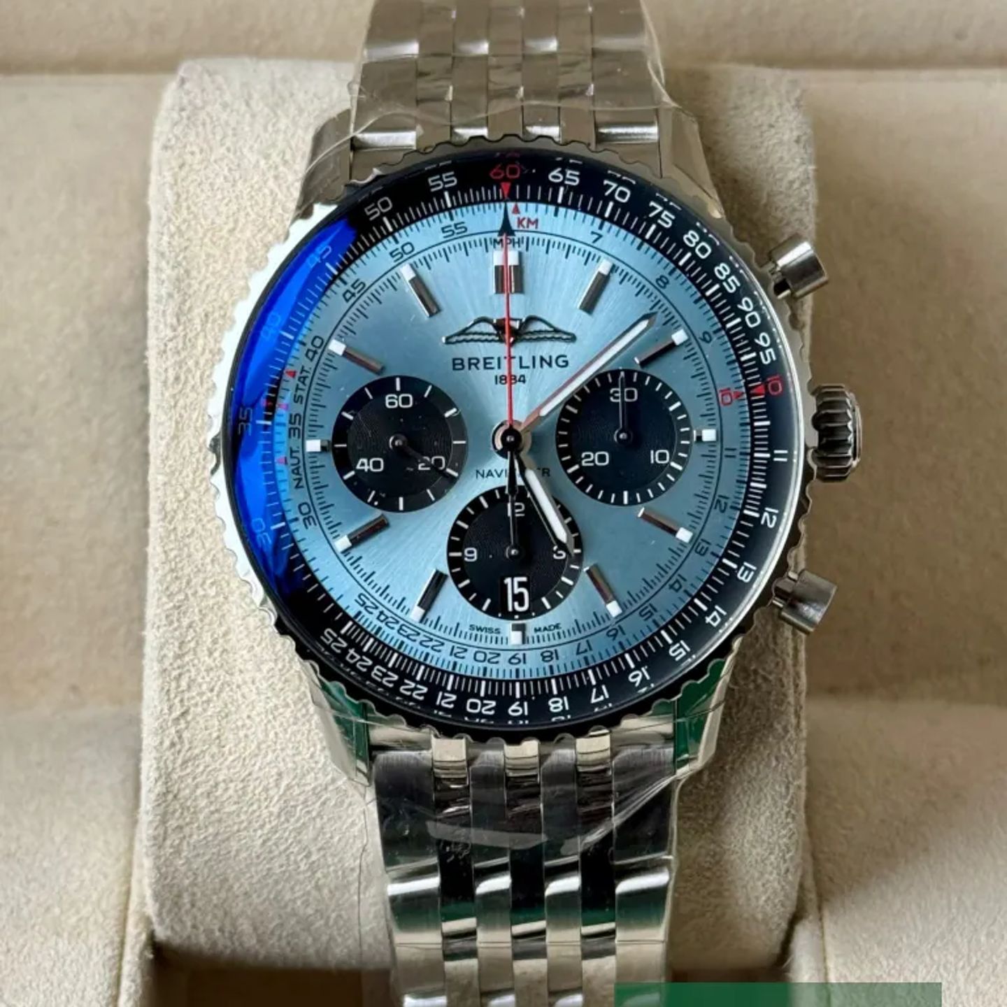 Breitling Navitimer 1 B01 Chronograph AB0138241C1A1 - (2/7)