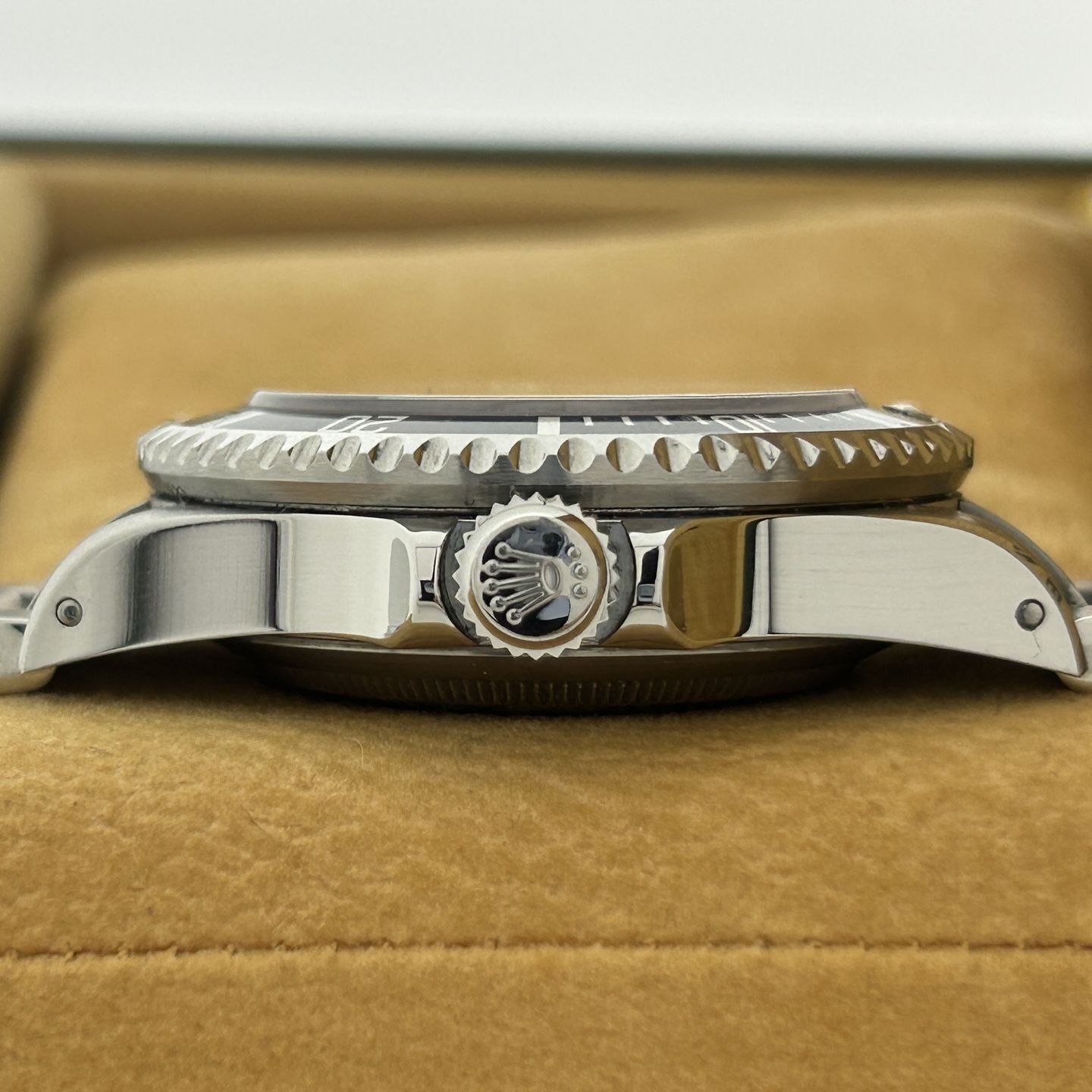 Rolex Sea-Dweller 4000 16600 - (3/8)