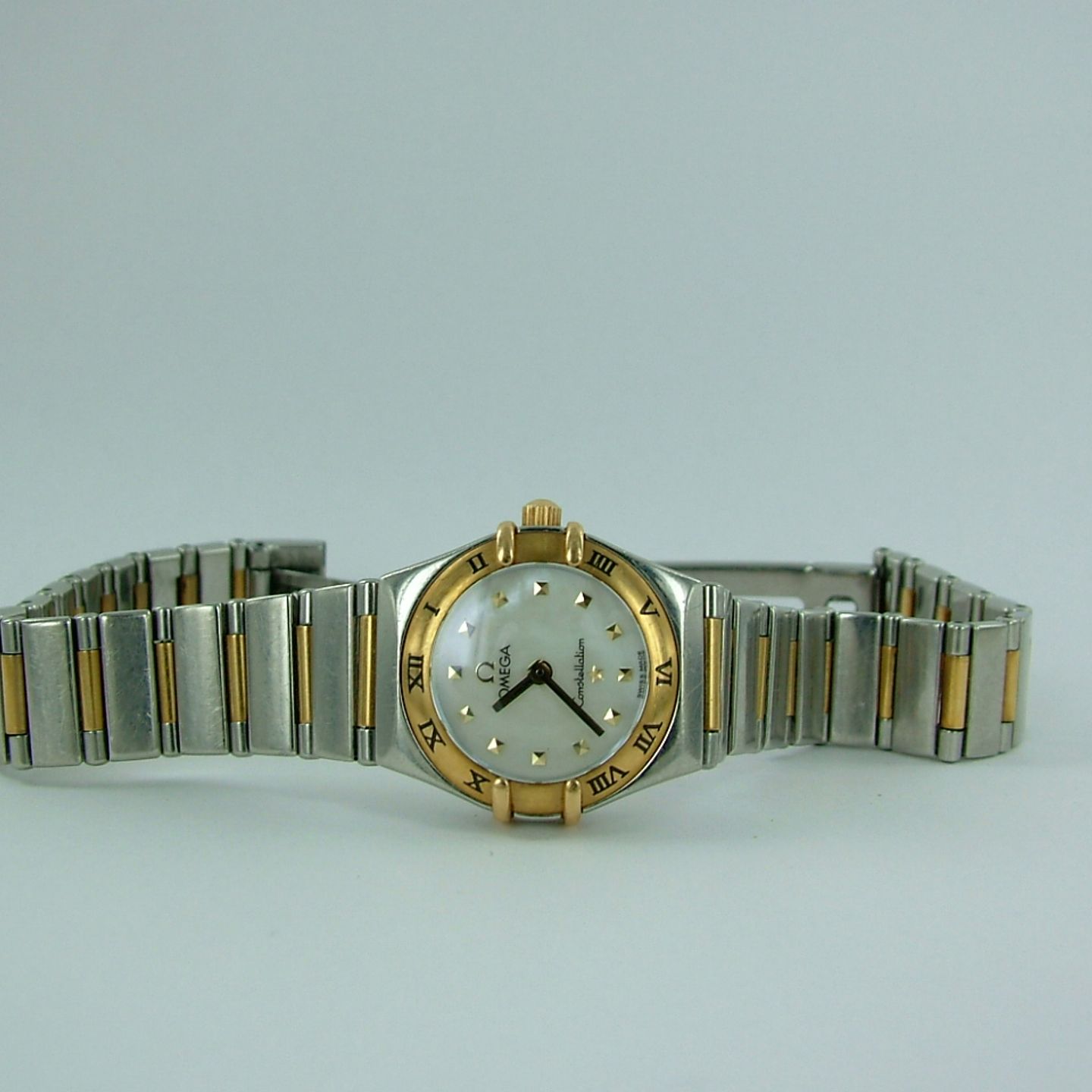 Omega Constellation - (2006) - White dial 22 mm Gold/Steel case (1/6)