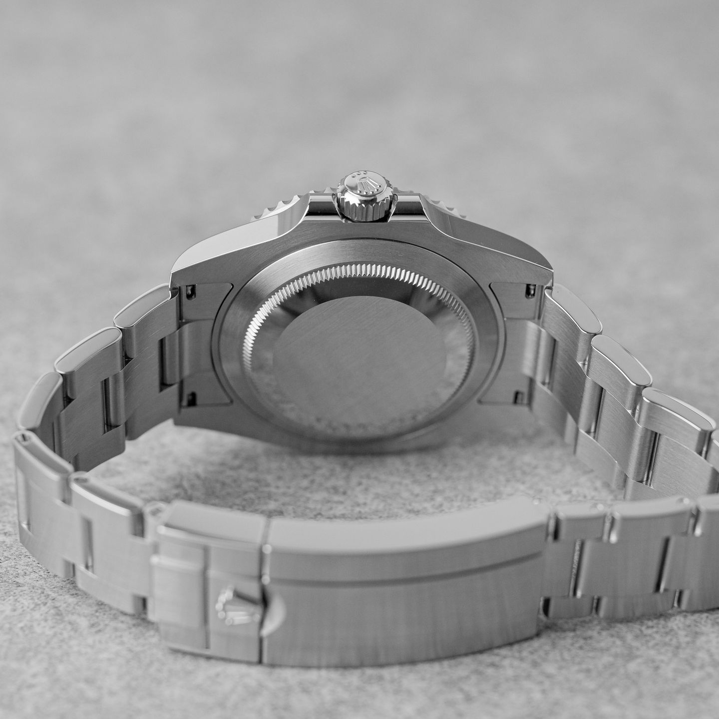 Rolex Submariner No Date 124060 - (3/8)