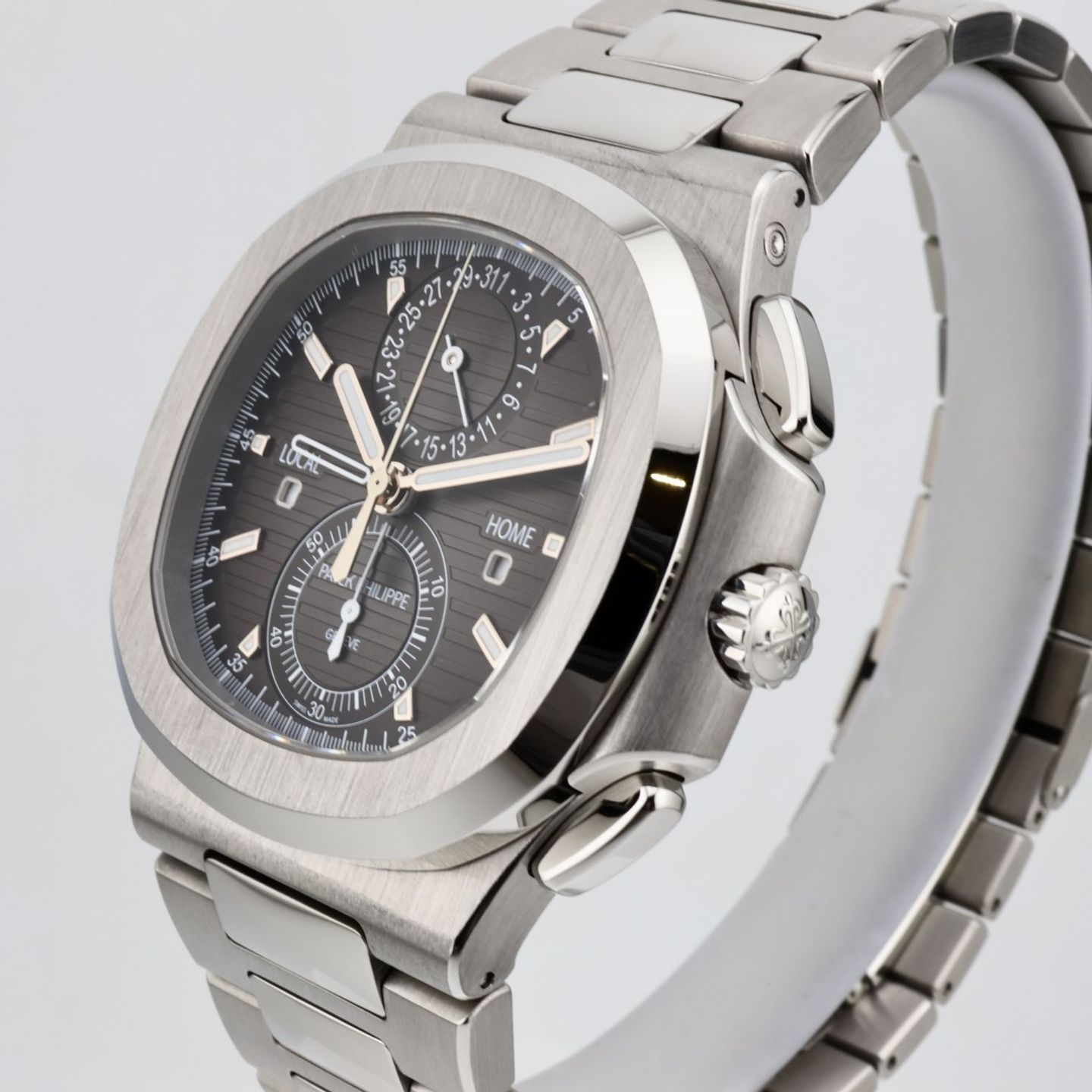 Patek Philippe Nautilus 5990/1A-001 (2017) - Grijs wijzerplaat 40mm Staal (3/8)