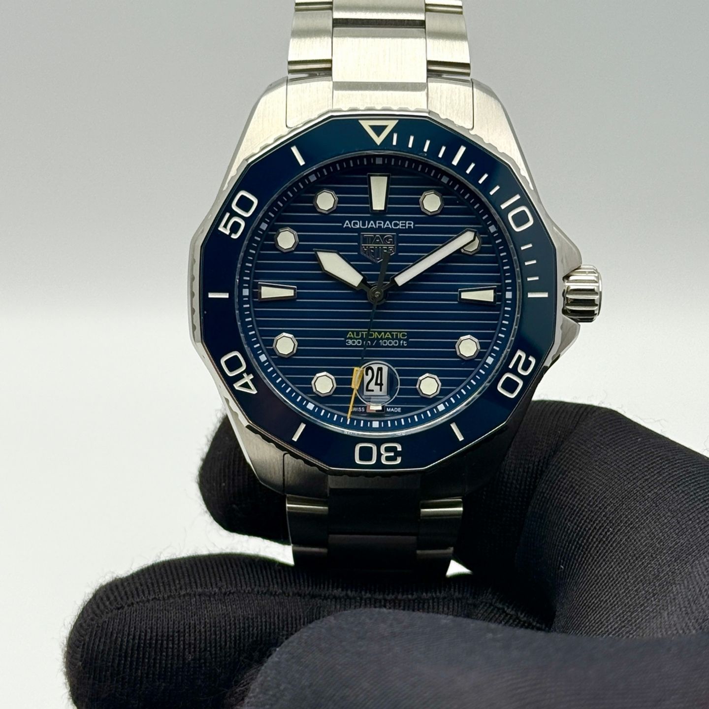 TAG Heuer Aquaracer 300M WBP201B.BA0632 - (3/8)