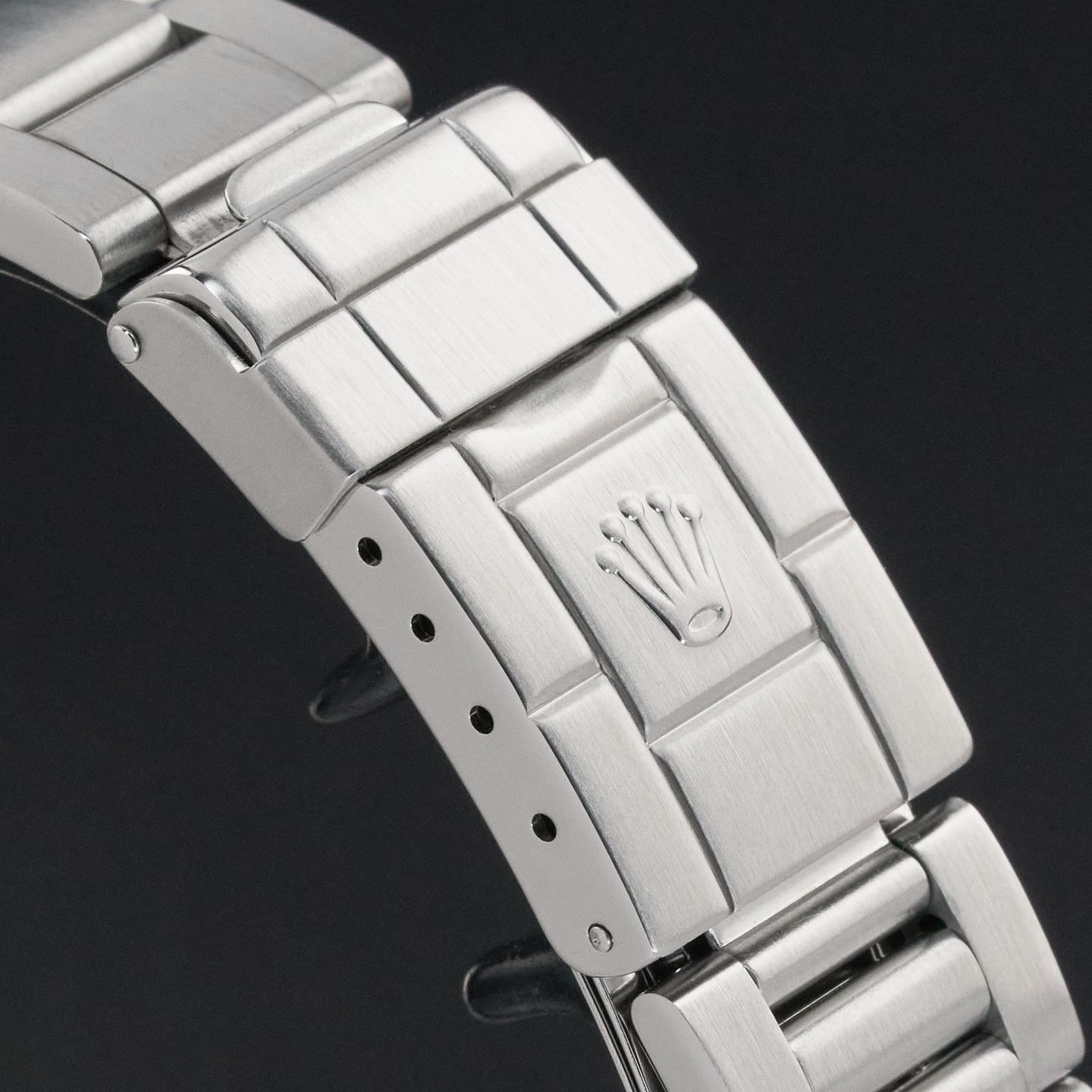 Rolex Explorer 14270 (1999) - Black dial 36 mm Steel case (7/7)