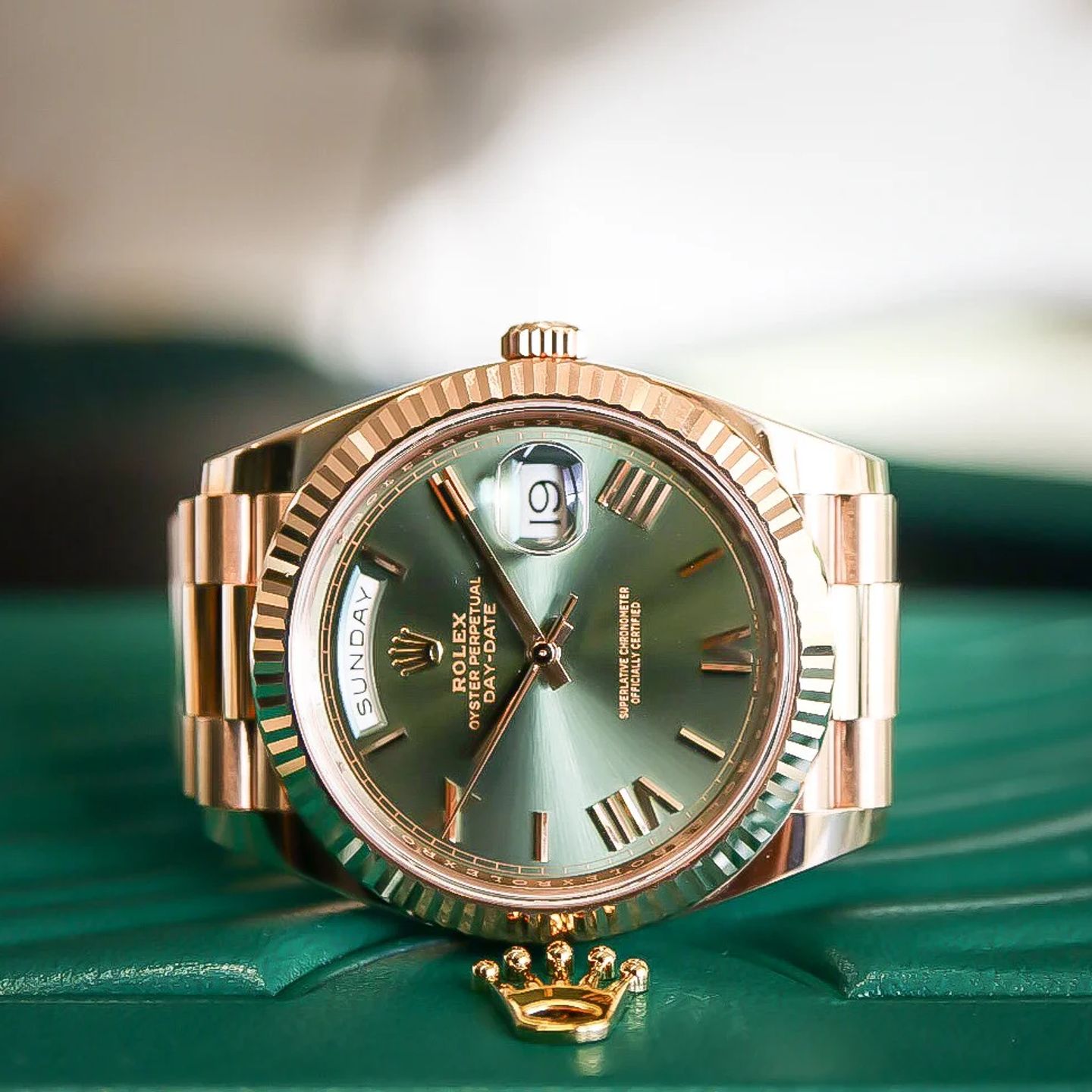Rolex Day-Date 40 228235 (2021) - Green dial 40 mm Rose Gold case (2/5)