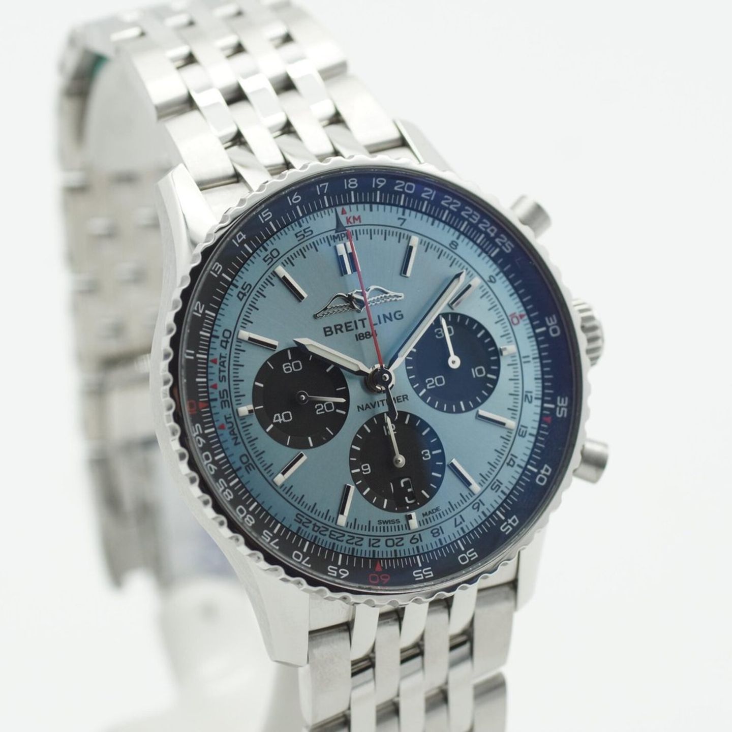 Breitling Navitimer 1 B01 Chronograph AB0138 (2025) - Zwart wijzerplaat 43mm Staal (4/8)